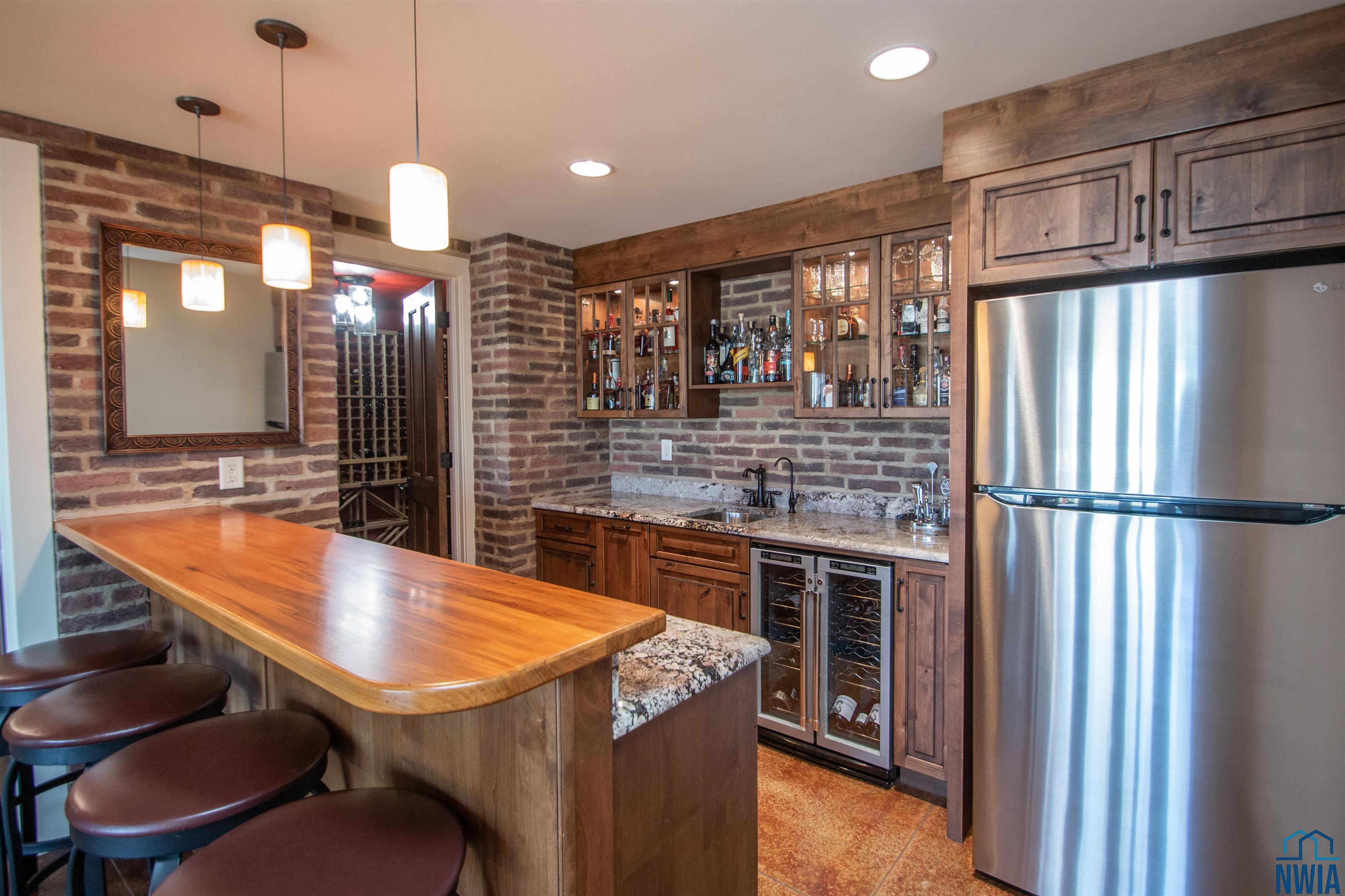 Jefferson, South Dakota, 57038, United States, 5 Bedrooms Bedrooms, ,3 BathroomsBathrooms,Residential,For Sale,1977840