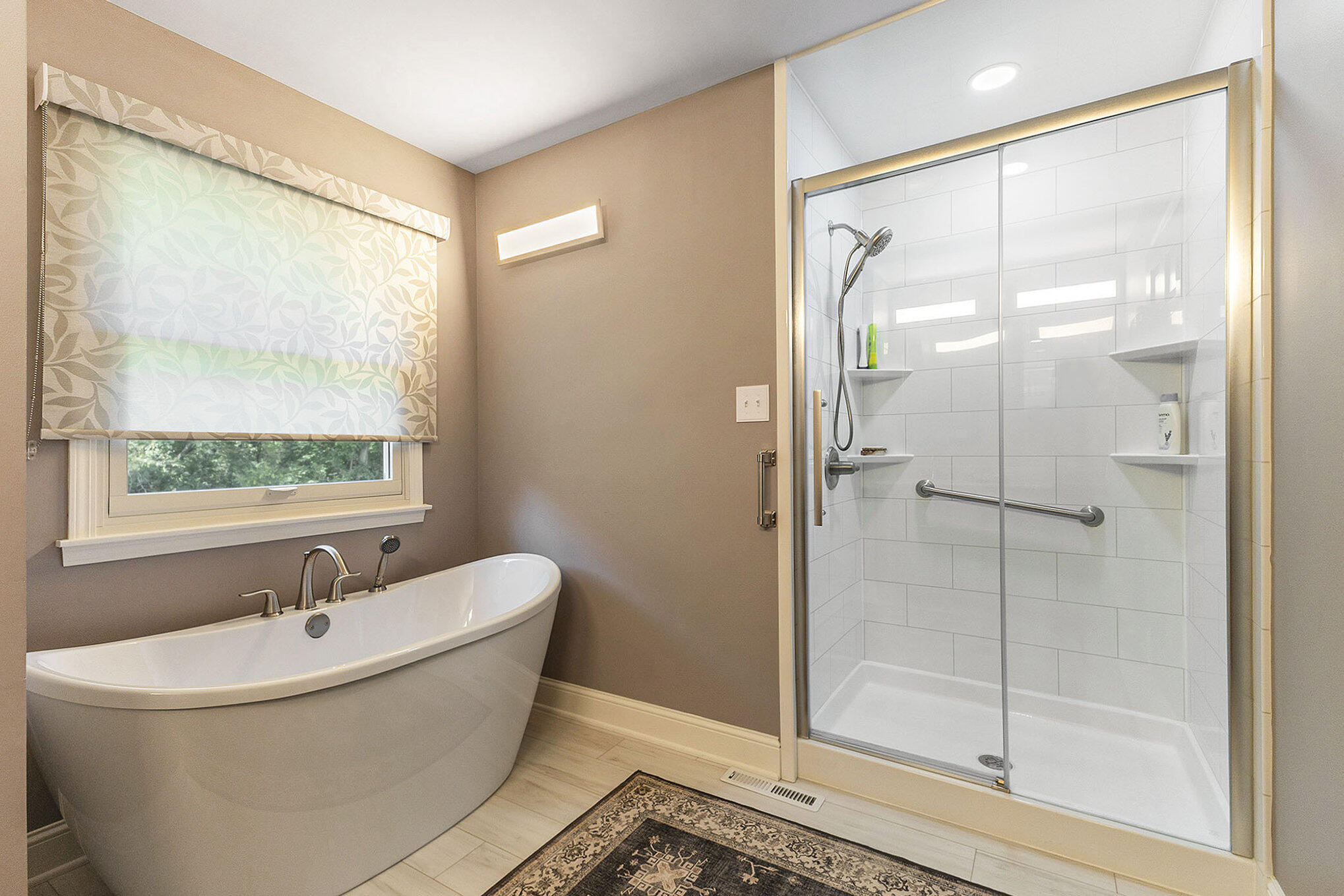 Valparaiso, Indiana, 46385, United States, 4 Bedrooms Bedrooms, ,4 BathroomsBathrooms,Residential,For Sale,1974482