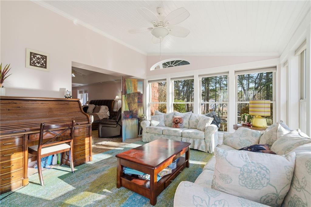 Cumming, Georgia, 30041, United States, 6 Bedrooms Bedrooms, ,5 BathroomsBathrooms,Residential,For Sale,2012319