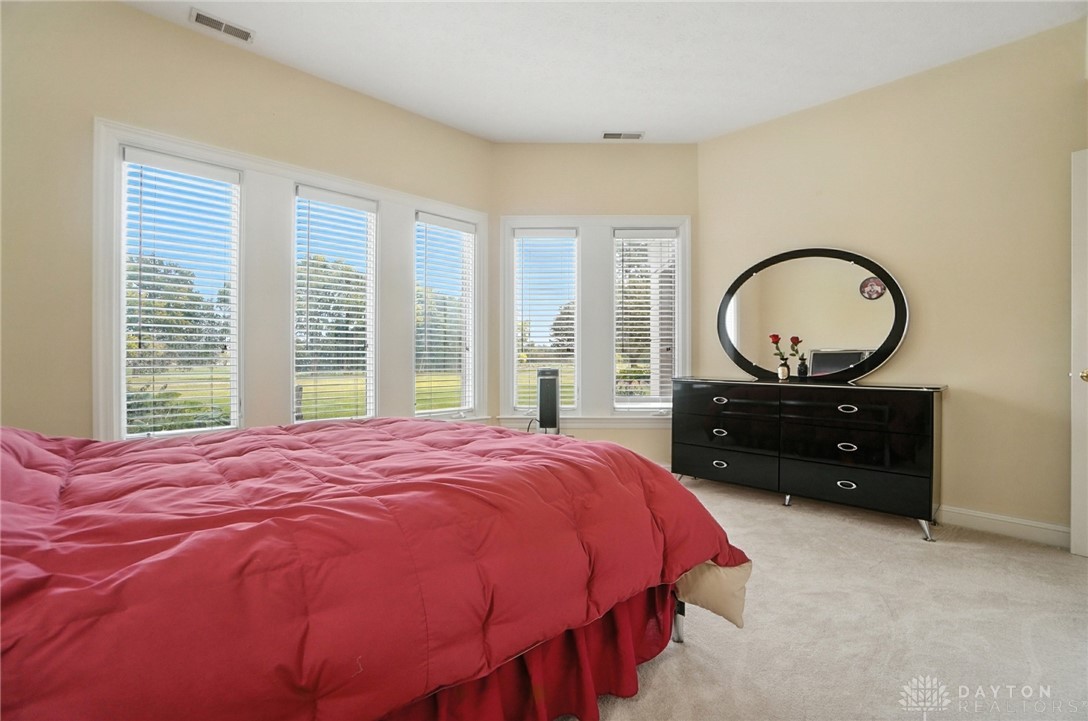 Xenia, Ohio, 45385, United States, 4 Bedrooms Bedrooms, ,4 BathroomsBathrooms,Residential,For Sale,1941685