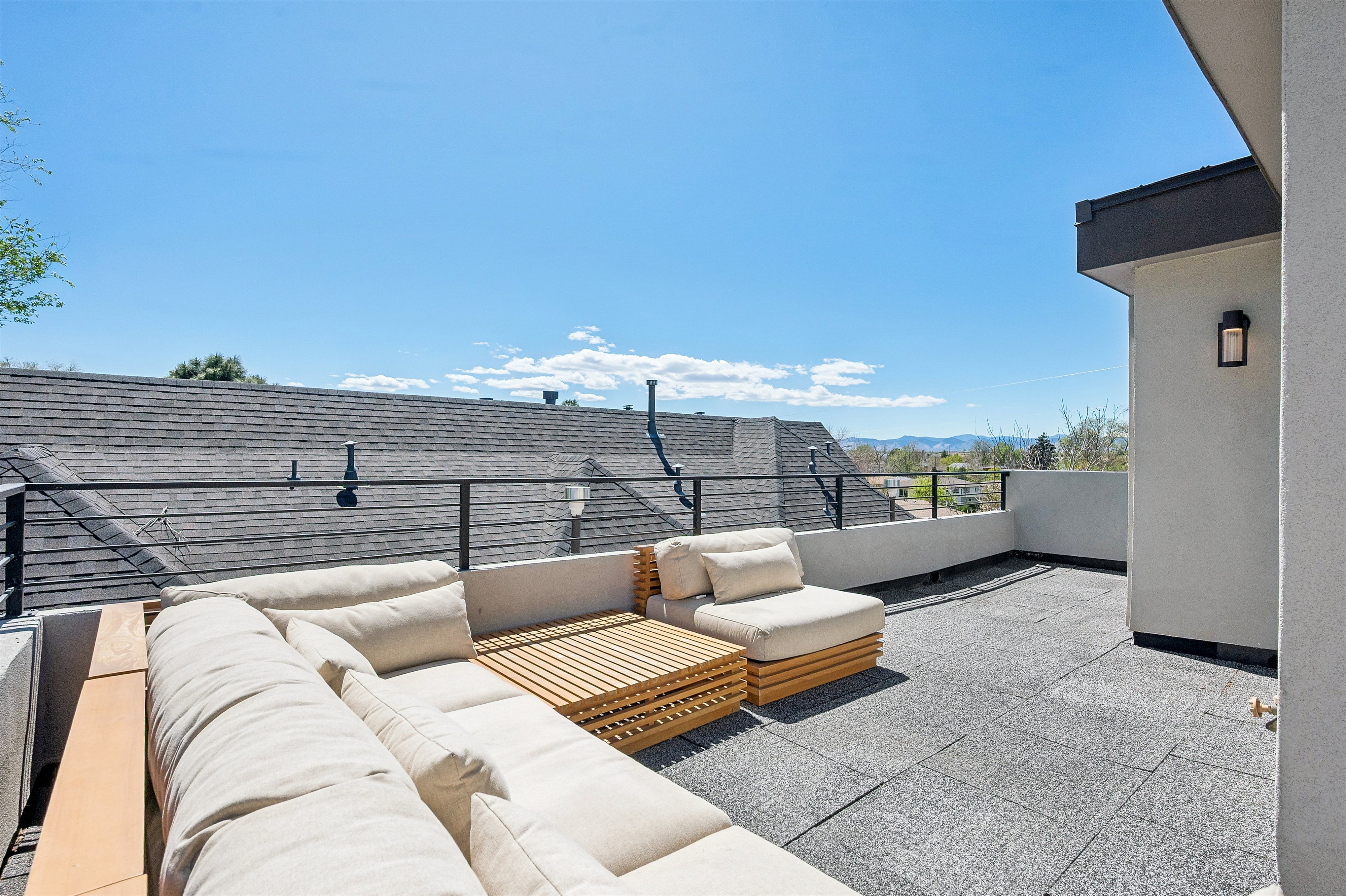  Thoughtfully designed and situated in the heart of Platt Park - 物件實景