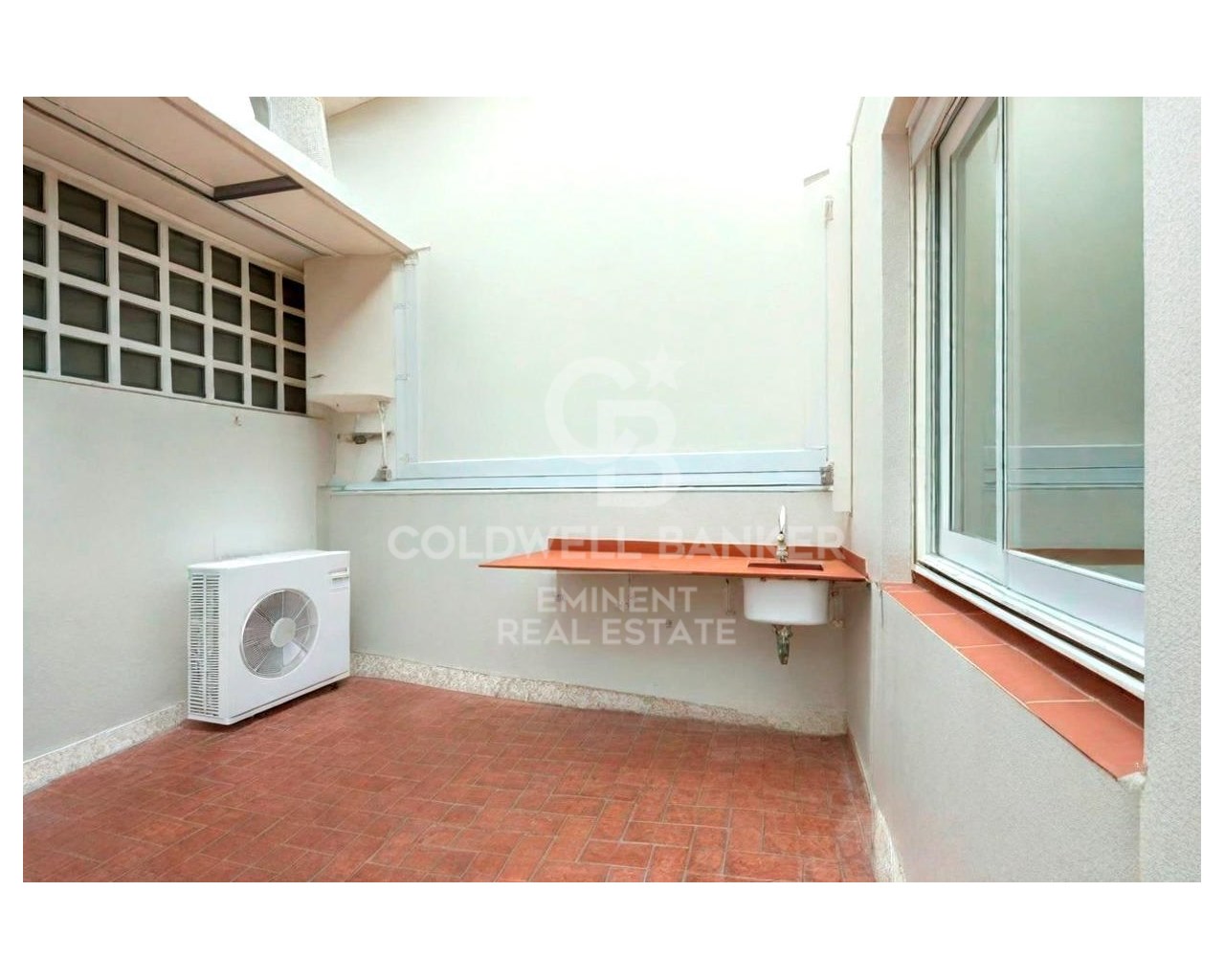 Barcelona, Catalonia, ES, 3 Bedrooms Bedrooms, ,2 BathroomsBathrooms,Residential,For Sale,1827356