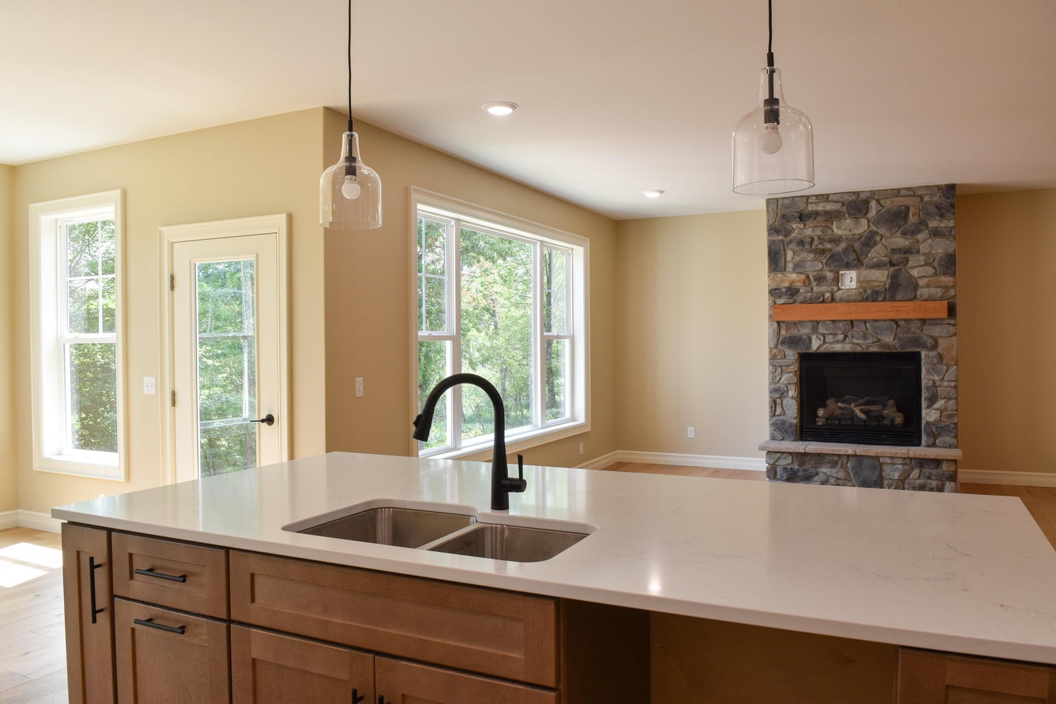 Stanwood, Michigan, 49346, United States, 3 Bedrooms Bedrooms, ,3 BathroomsBathrooms,Residential,For Sale,1978240