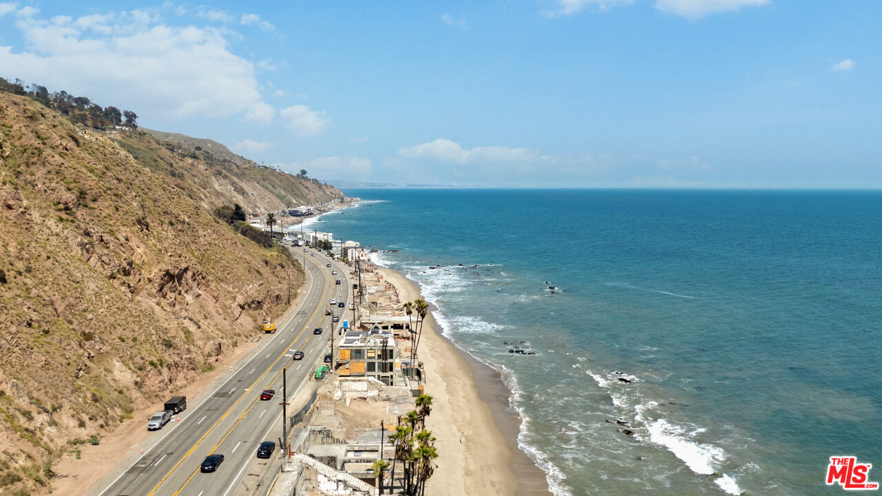 Malibu, California, 90265, United States, ,Land,For Sale,1865883