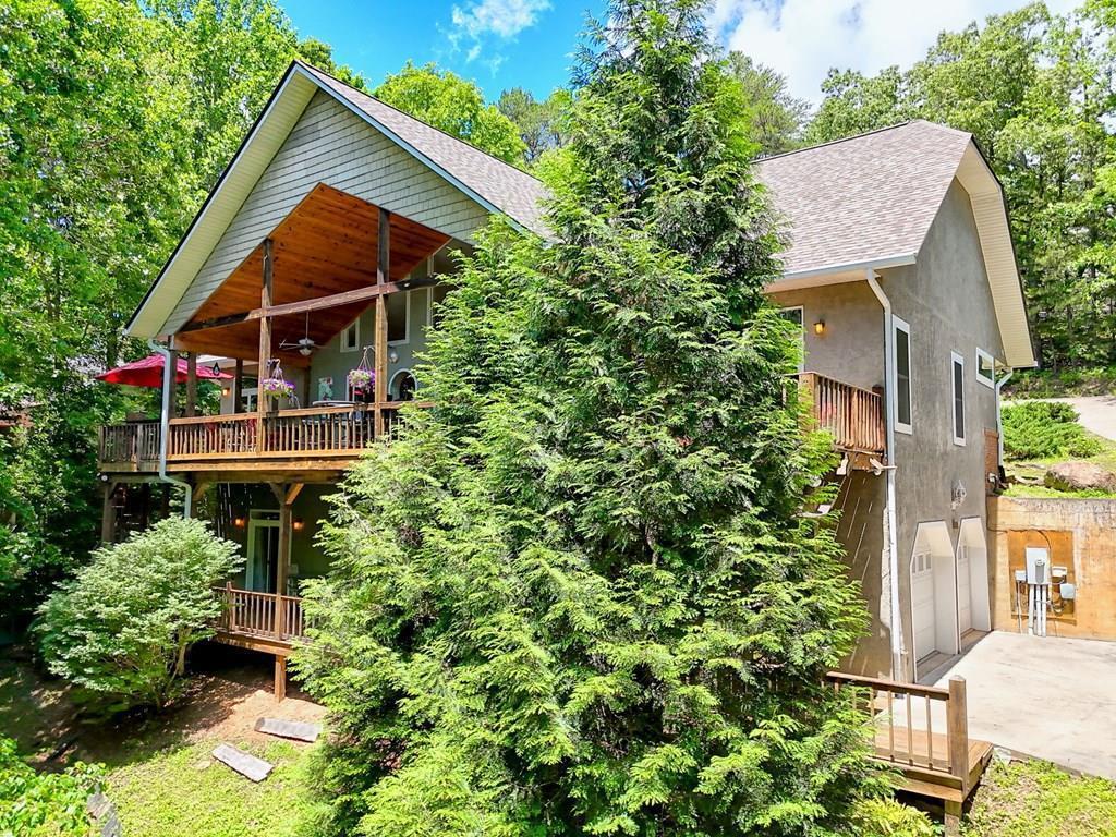 Blairsville, Georgia, 30512, United States, 4 Bedrooms Bedrooms, ,3 BathroomsBathrooms,Residential,For Sale,1827320