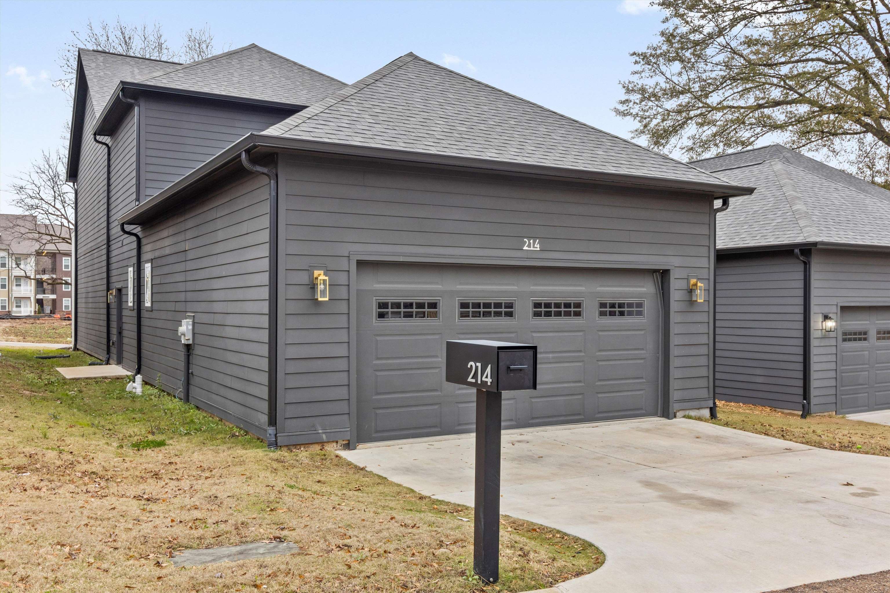 Jackson, Tennessee, 38301-5272, United States, 3 Bedrooms Bedrooms, ,3 BathroomsBathrooms,Residential,For Sale,2003469