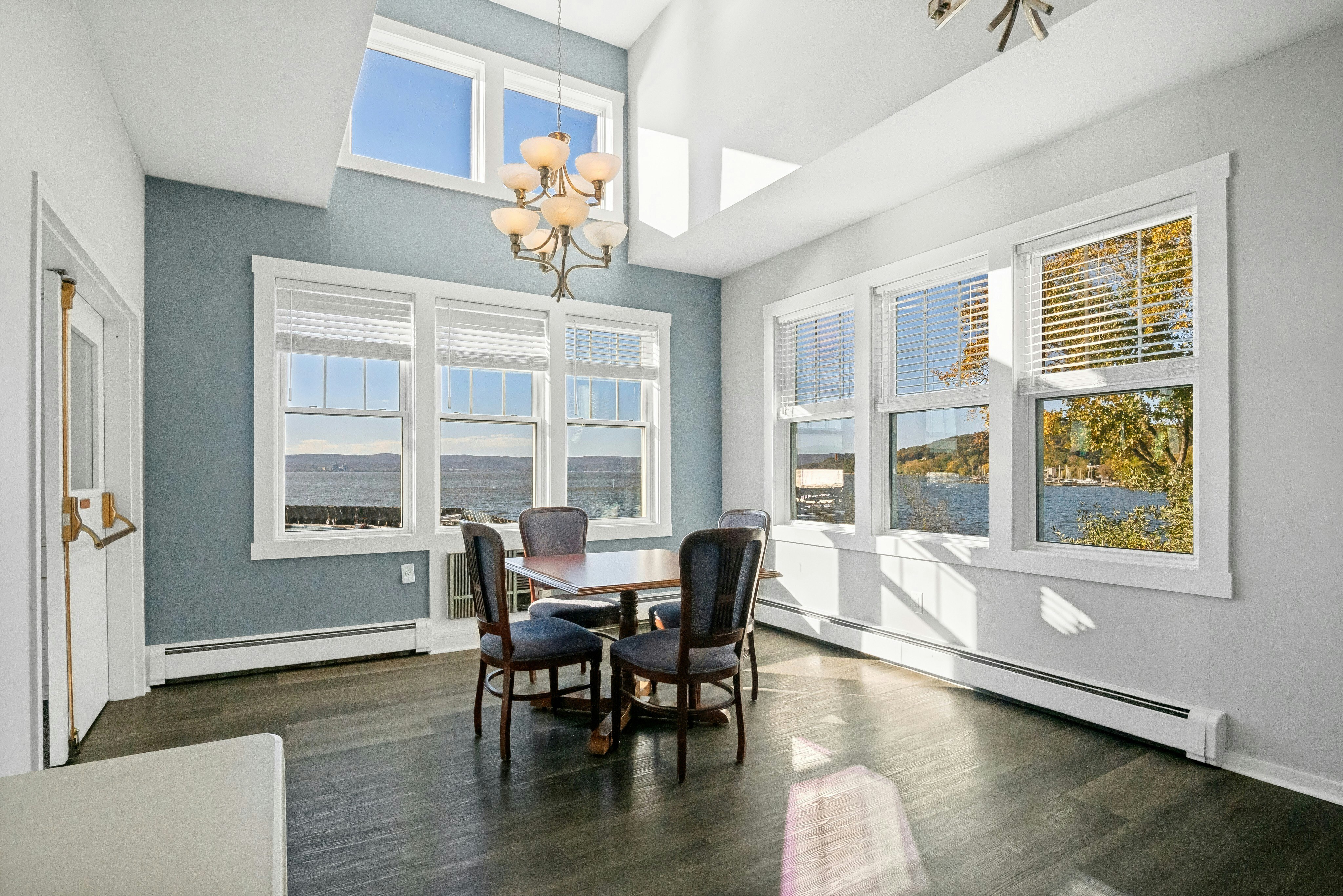  1200 Half Moon Bay Drive - 物件實景