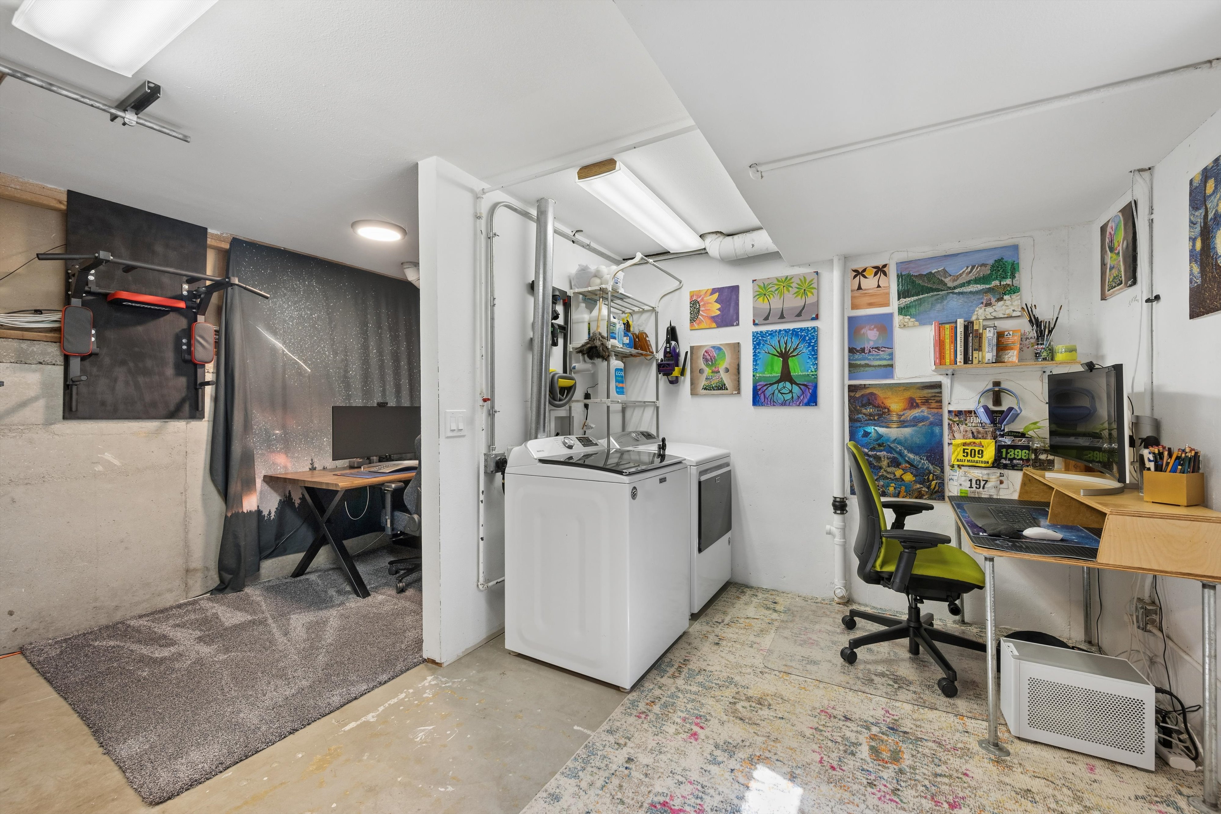  Beautifully updated home-Renovated from top to bottom with exceptional attention - 物件實景