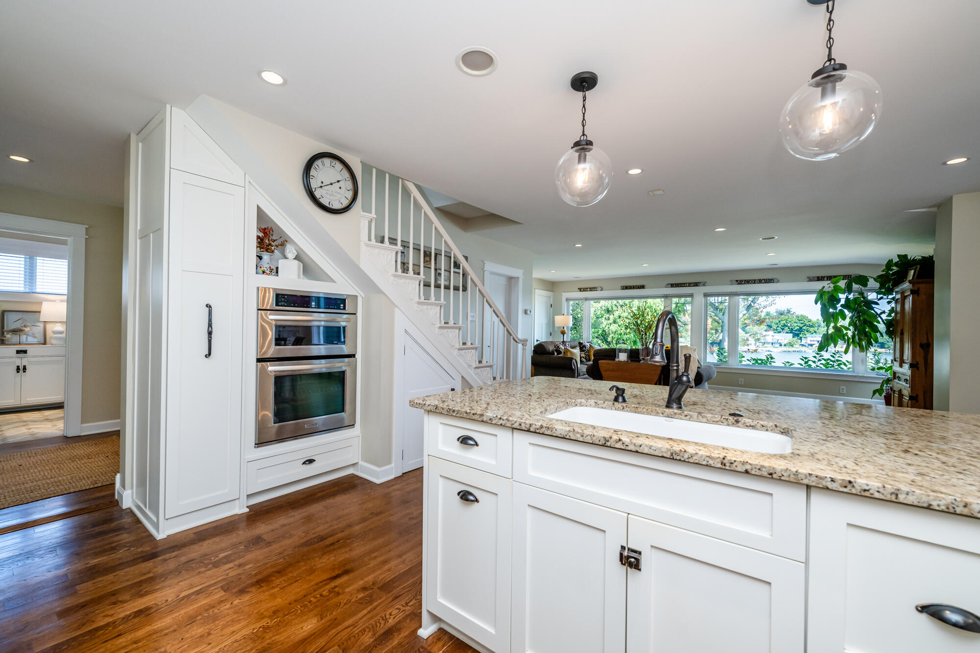 Coloma, Michigan, 49038, United States, 4 Bedrooms Bedrooms, ,6 BathroomsBathrooms,Residential,For Sale,1822414