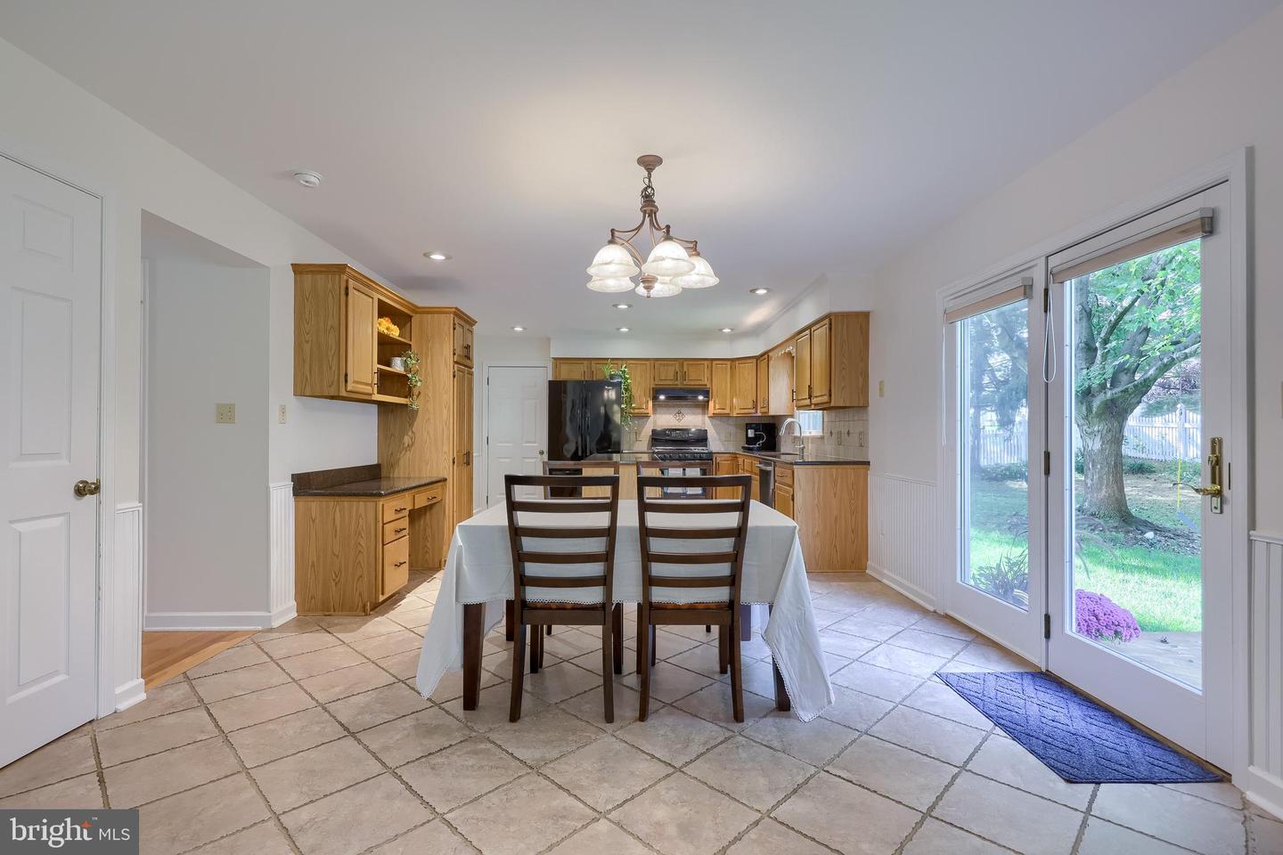 Lancaster, Pennsylvania, 17603, United States, 3 Bedrooms Bedrooms, ,3 BathroomsBathrooms,Residential,For Sale,1964719