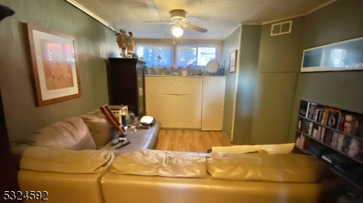 Cedar Grove, New Jersey, 07009, United States, 3 Bedrooms Bedrooms, ,2 BathroomsBathrooms,Residential,For Sale,1983593