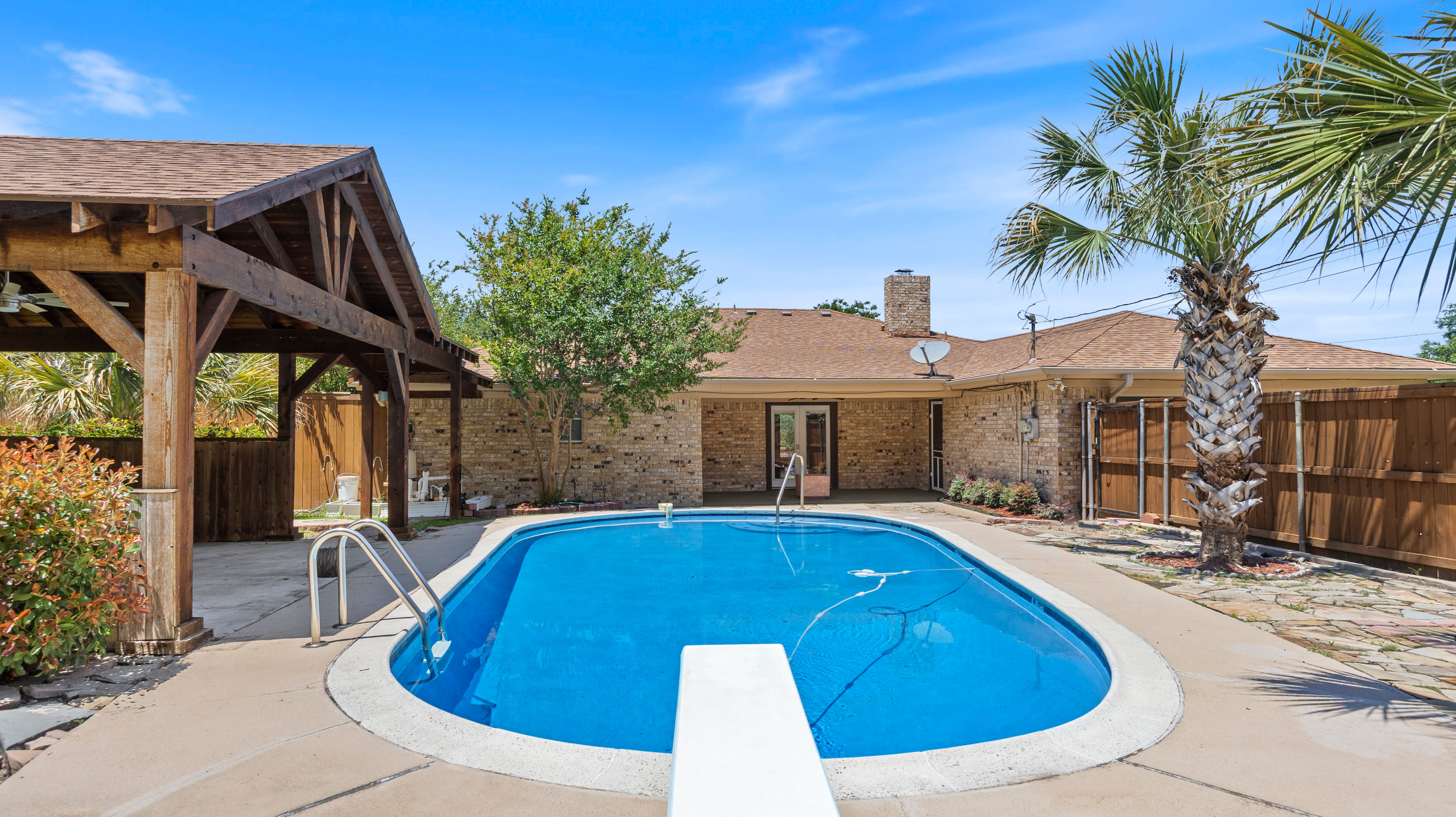  1101 Montego Road, Fort Worth, TX, 76116 - 物件實景
