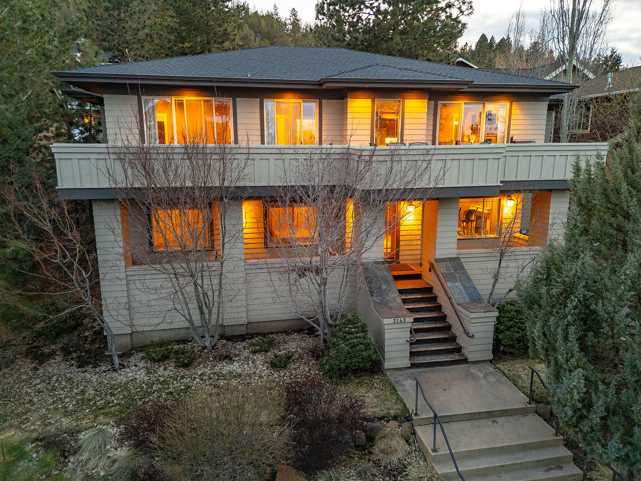 Bend, Oregon, 97703, United States, 4 Bedrooms Bedrooms, ,3 BathroomsBathrooms,Residential,For Sale,1805310