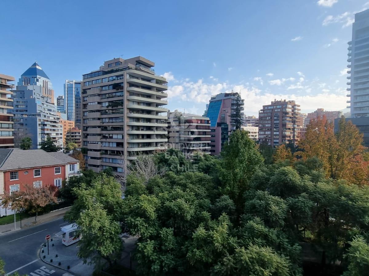 Las Condes, Chile, 4 Bedrooms Bedrooms, ,4 BathroomsBathrooms,Residential,For Sale,1709659