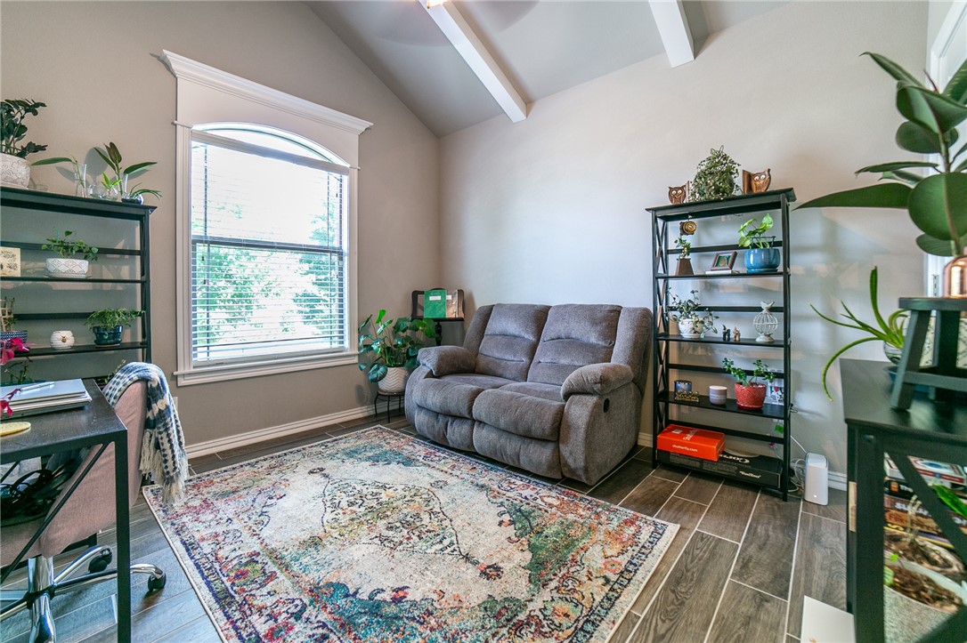 Fayetteville, Arkansas, 72701, United States, 4 Bedrooms Bedrooms, ,3 BathroomsBathrooms,Residential,For Sale,1874456