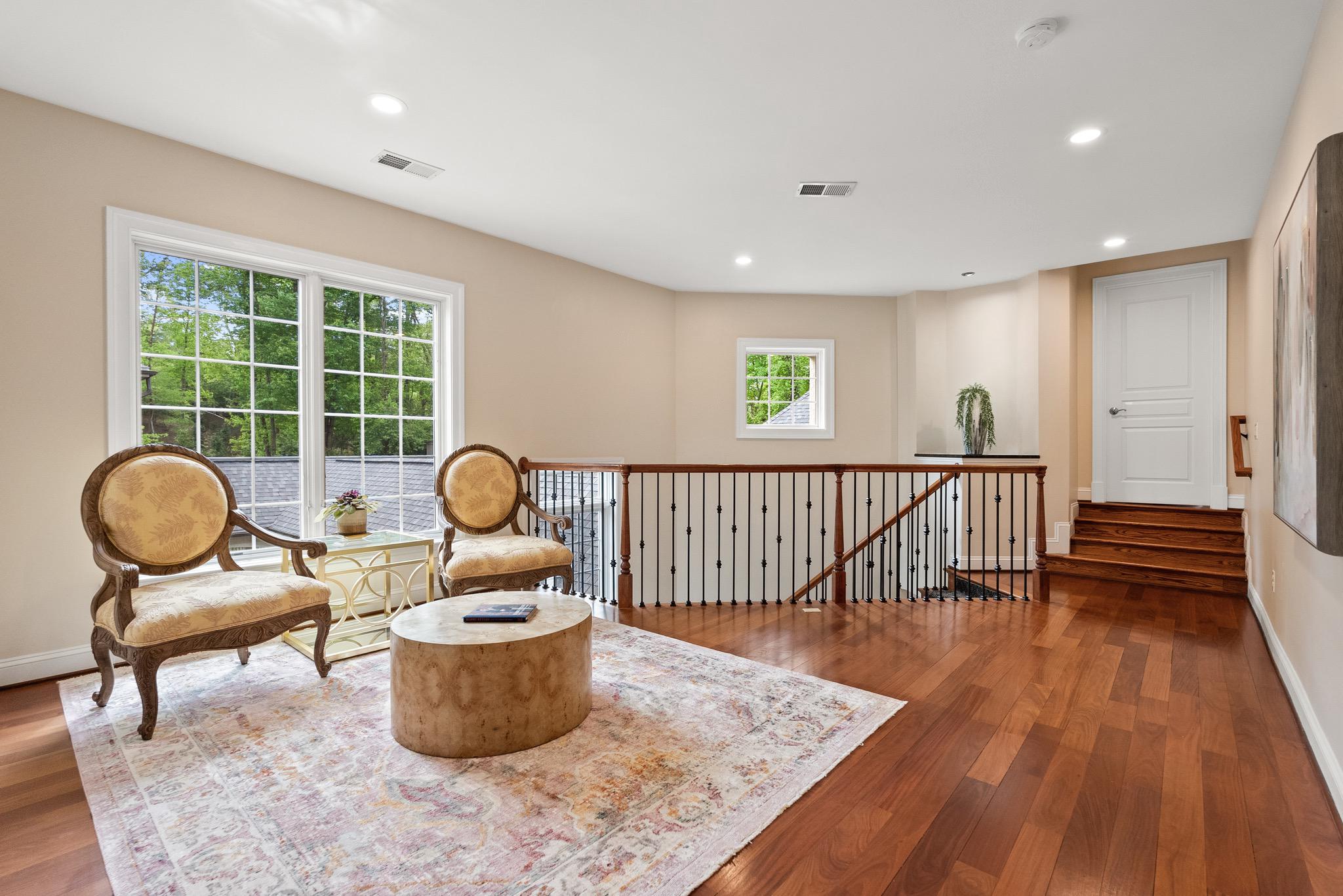  9111 Dara Lane, Great Falls, VA, 22066 - 物件實景
