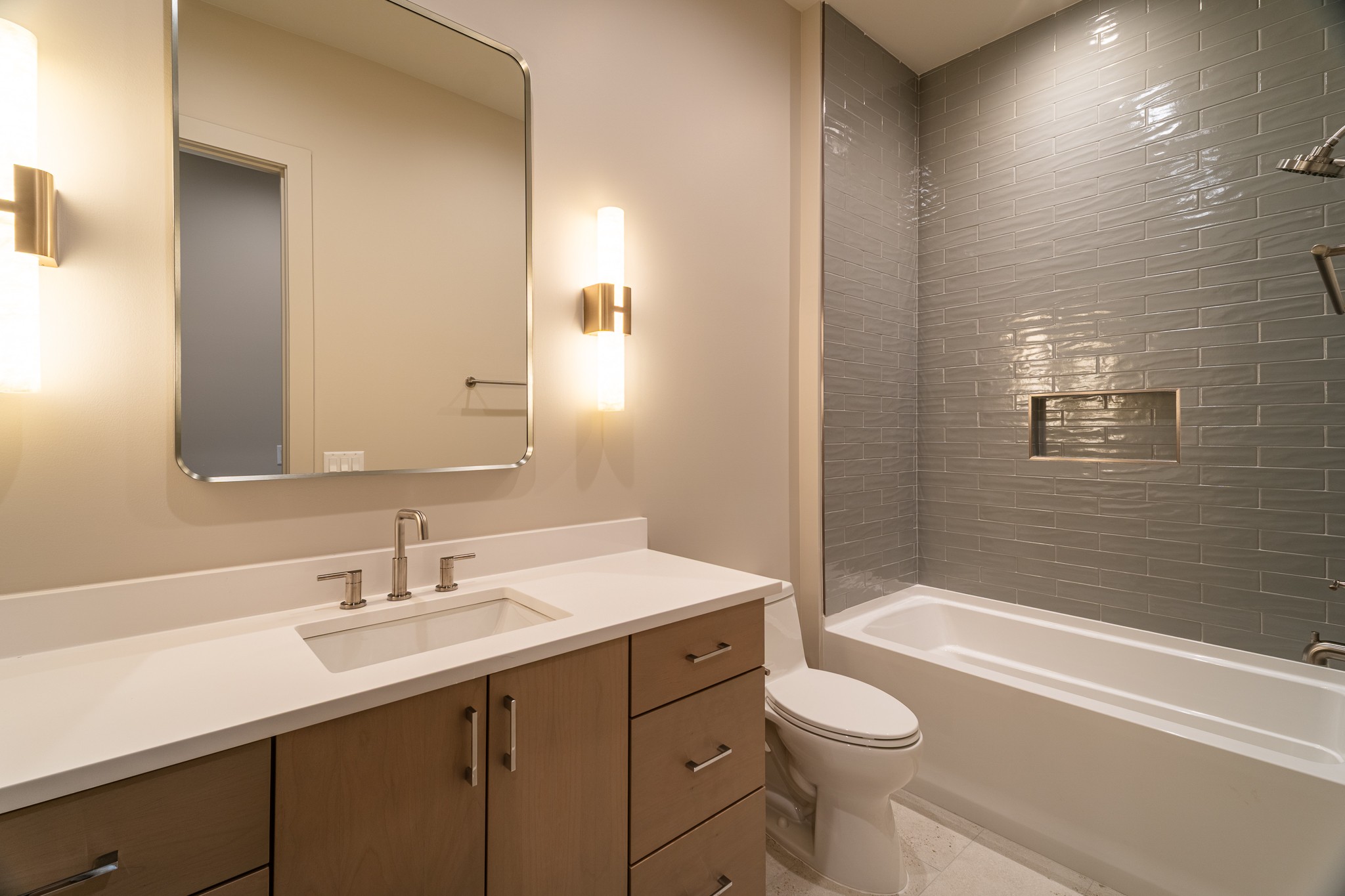 Nashville, Tennessee, 37212, United States, 4 Bedrooms Bedrooms, ,4 BathroomsBathrooms,Residential,For Sale,1792994