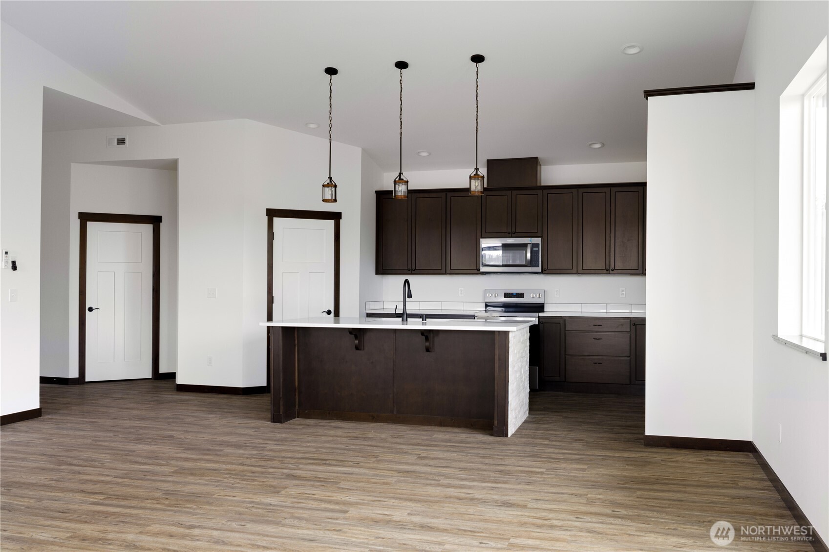 Oak Harbor, Washington, 98277, United States, 3 Bedrooms Bedrooms, ,1 BathroomBathrooms,Residential,For Sale,1759777