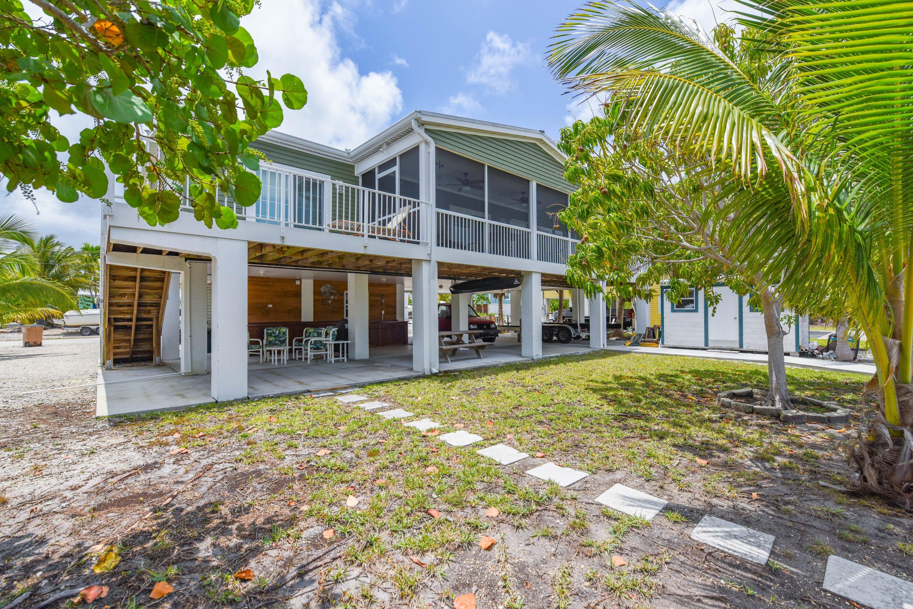 Enterprise Ave, Big Pine Key, FL 33043