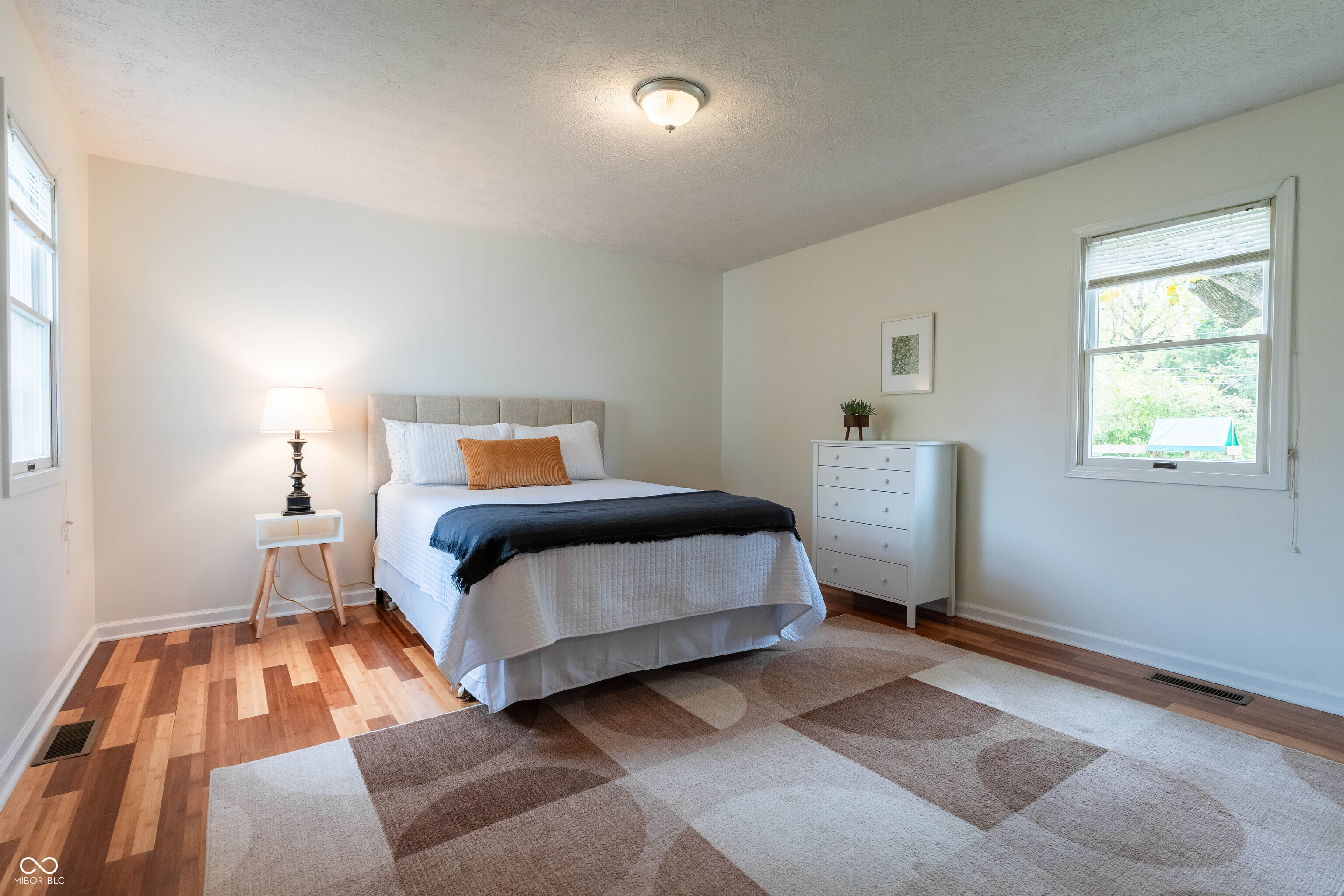 Indianapolis, Indiana, 46268, United States, 4 Bedrooms Bedrooms, ,2 BathroomsBathrooms,Residential,For Sale,1981741