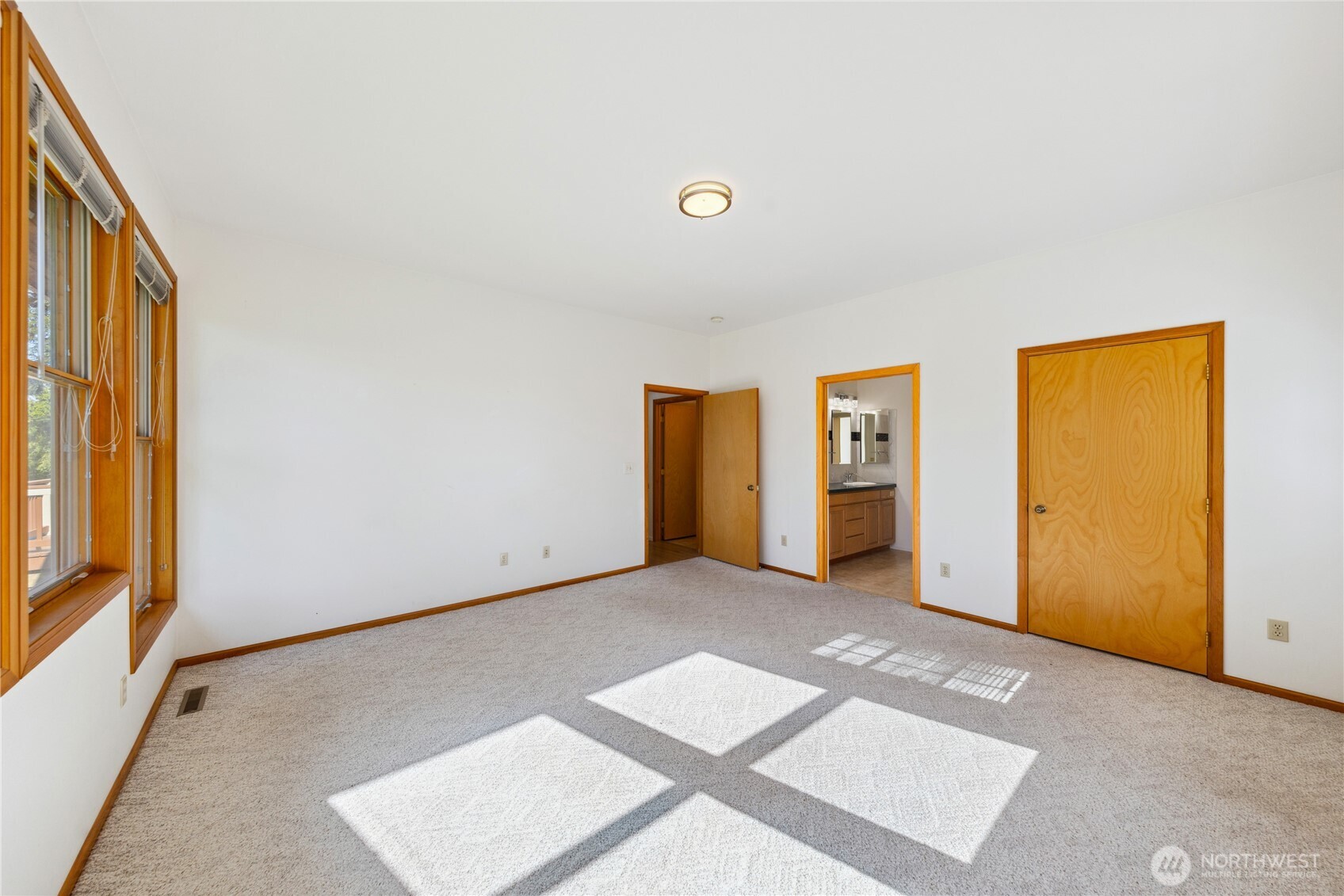 Anacortes, Washington, 98221, United States, 3 Bedrooms Bedrooms, ,1 BathroomBathrooms,Residential,For Sale,1875687