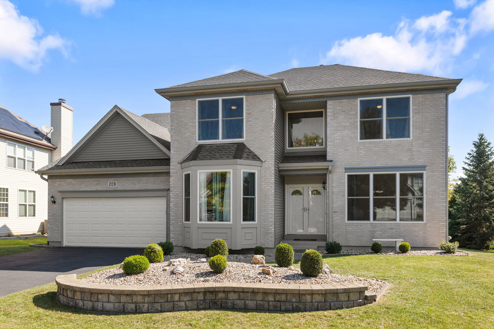 Sugar Grove, Illinois, 60554, United States, 5 Bedrooms Bedrooms, ,4 BathroomsBathrooms,Residential,For Sale,1949761