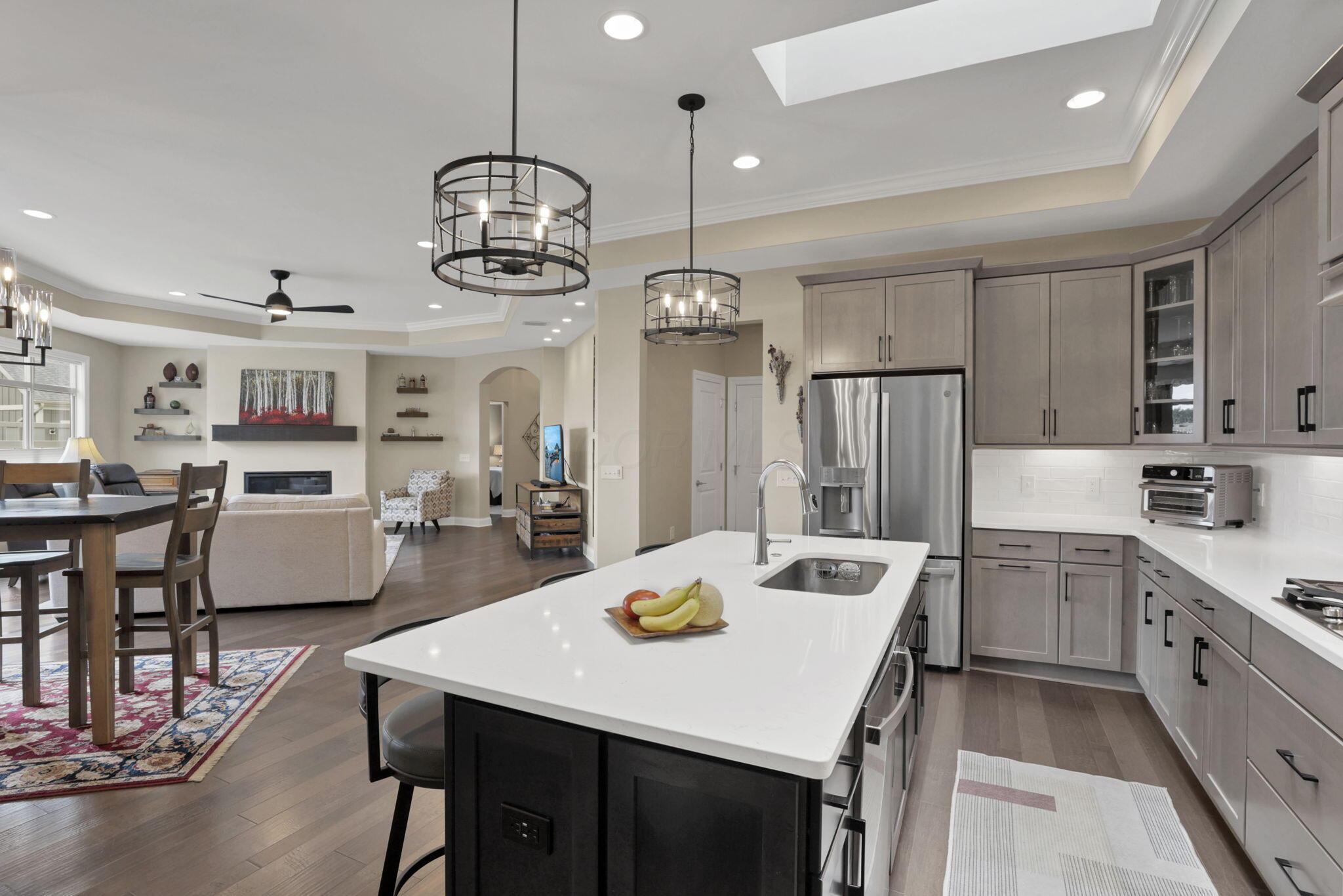 Grove City, Ohio, 43123, United States, 3 Bedrooms Bedrooms, ,2 BathroomsBathrooms,Residential,For Sale,1977701