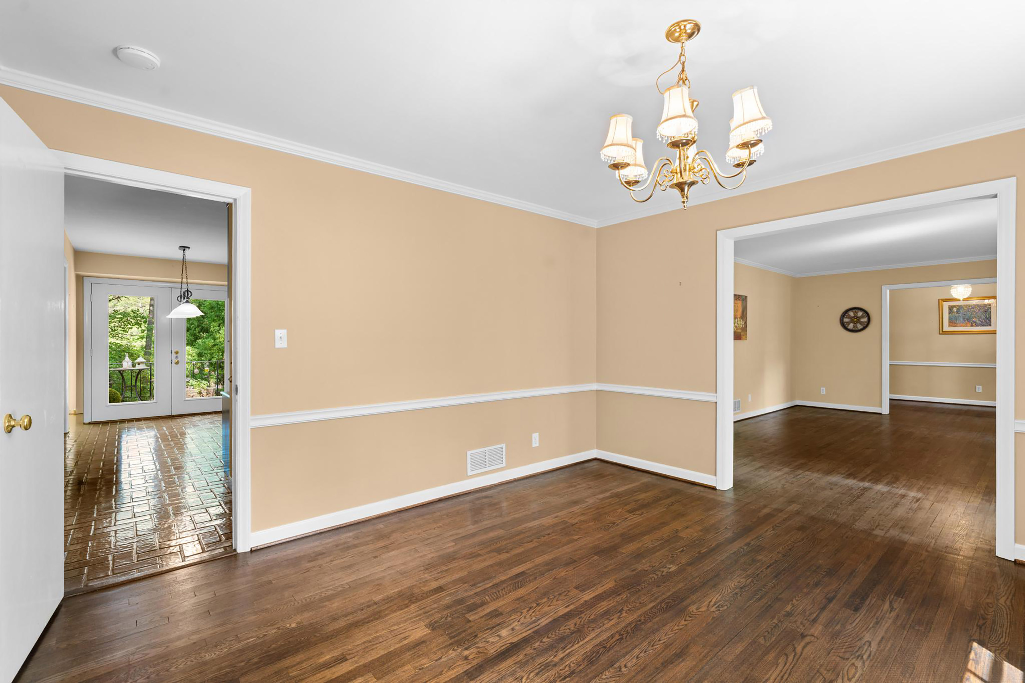  Exceptional Lot, Unbeatable Location and Endless Potential - 物件實景