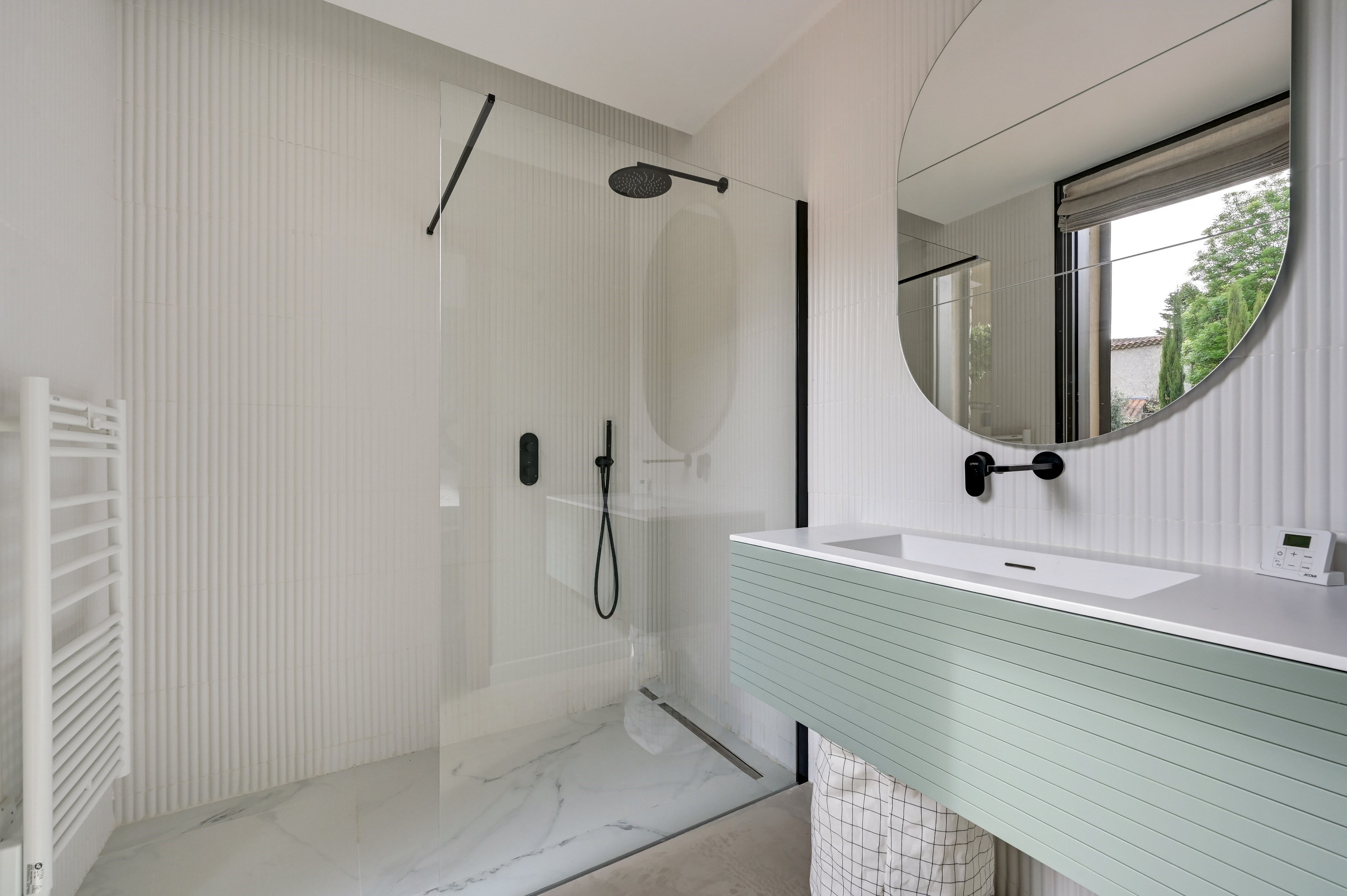  Elegant single-storey villa – 225 sqm of living space – 1,500 sqm landscaped gr… - 物件實景