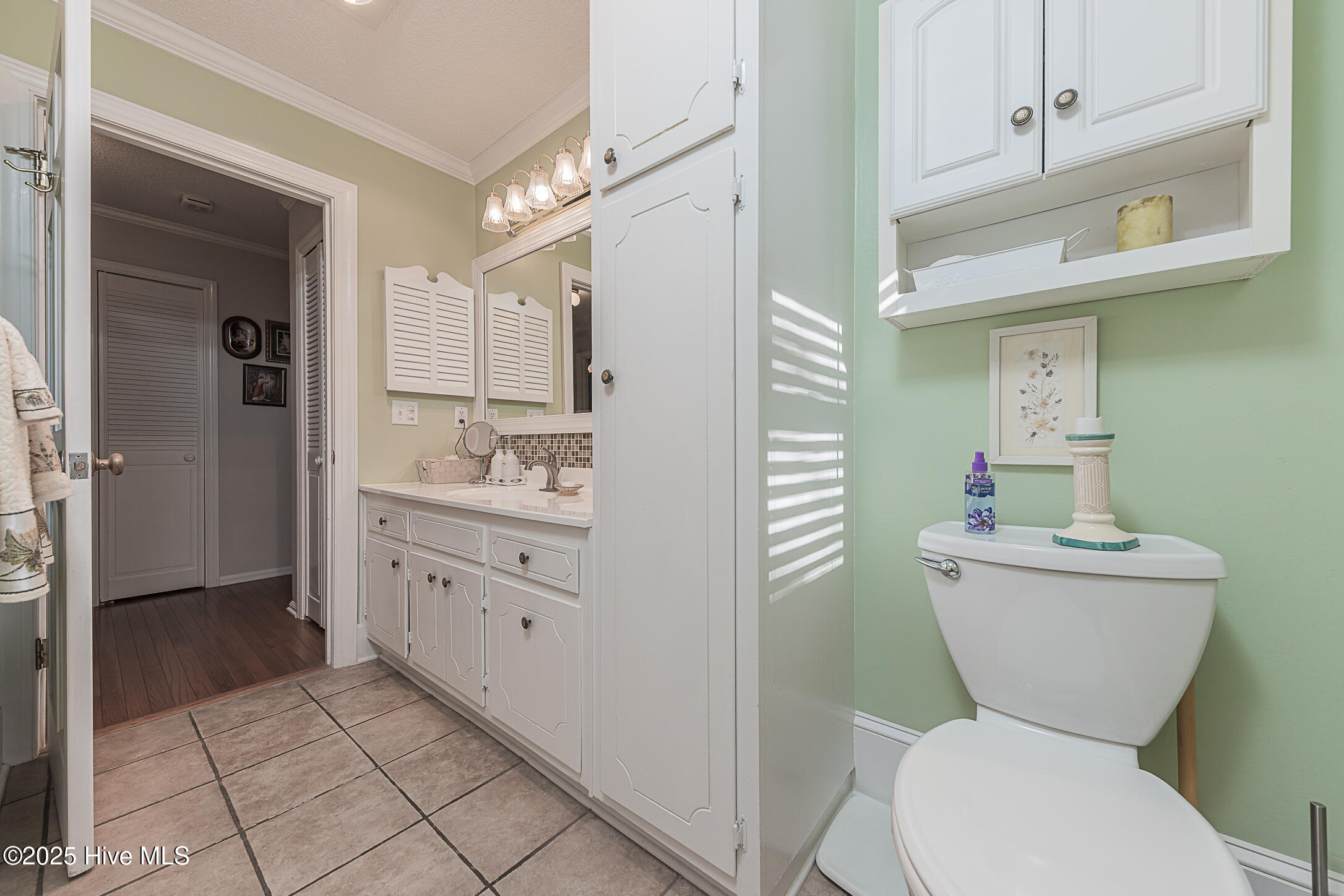 Jacksonville, North Carolina, 28546, United States, 4 Bedrooms Bedrooms, ,3 BathroomsBathrooms,Residential,For Sale,1997796