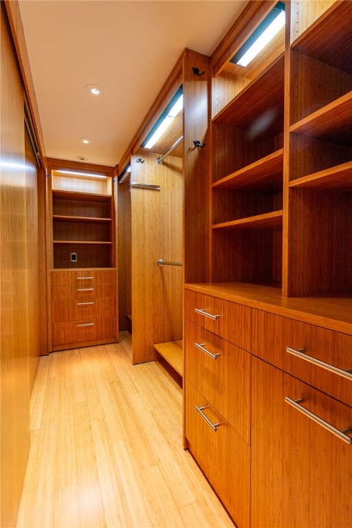 Pittsburgh, Pennsylvania, 15211, United States, 1 Bedroom Bedrooms, ,2 BathroomsBathrooms,Residential,For Sale,1981120