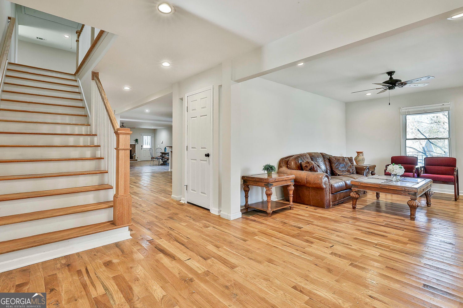 Atlanta, Georgia, 30314, United States, 5 Bedrooms Bedrooms, ,4 BathroomsBathrooms,Residential,For Sale,2006561