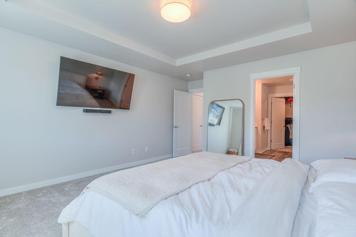 Bend, Oregon, 97702, United States, 3 Bedrooms Bedrooms, ,3 BathroomsBathrooms,Residential,For Sale,1977775