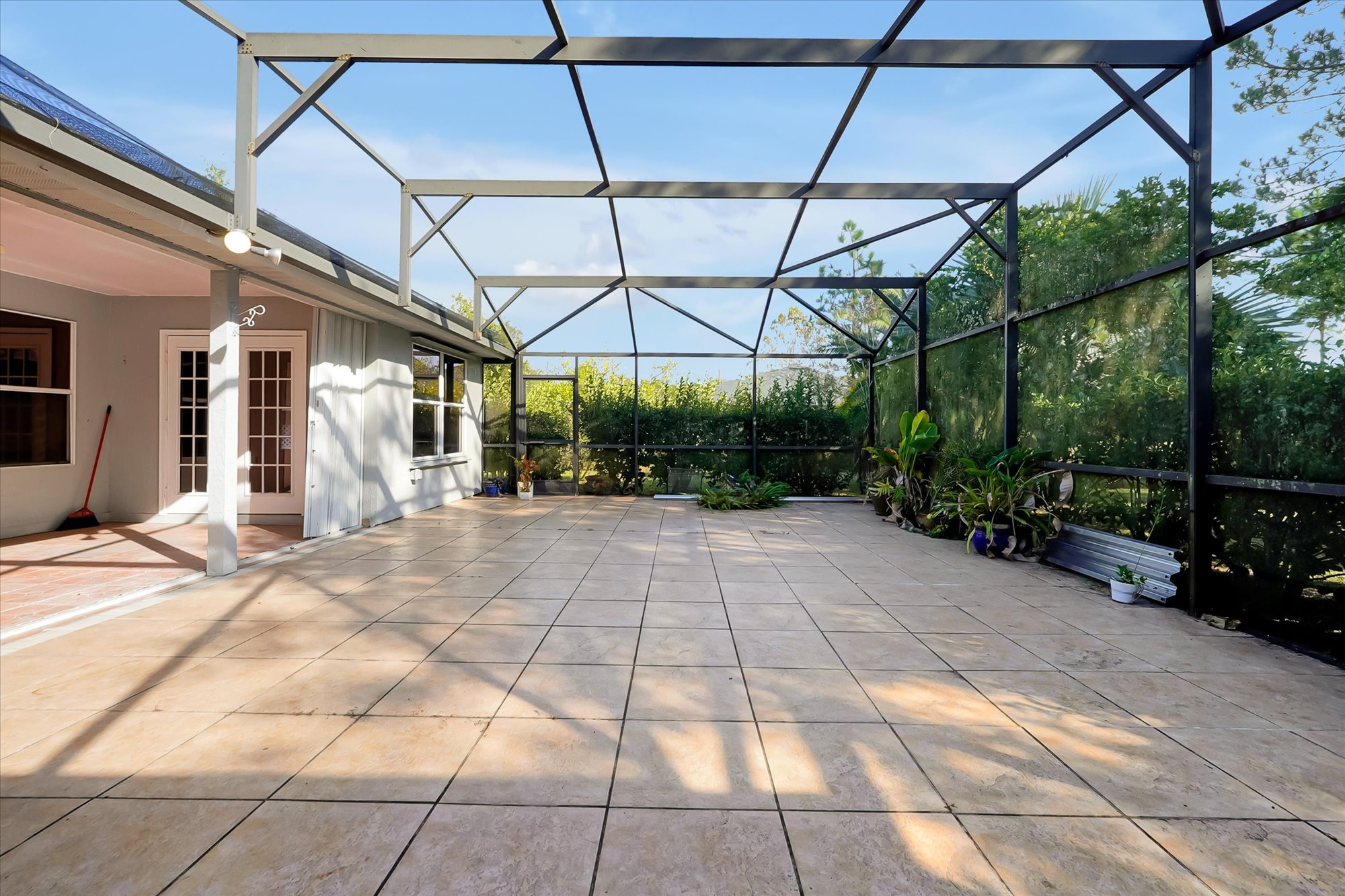 Orlando, Florida, 32833, United States, 4 Bedrooms Bedrooms, ,2 BathroomsBathrooms,Residential,For Sale,1995372