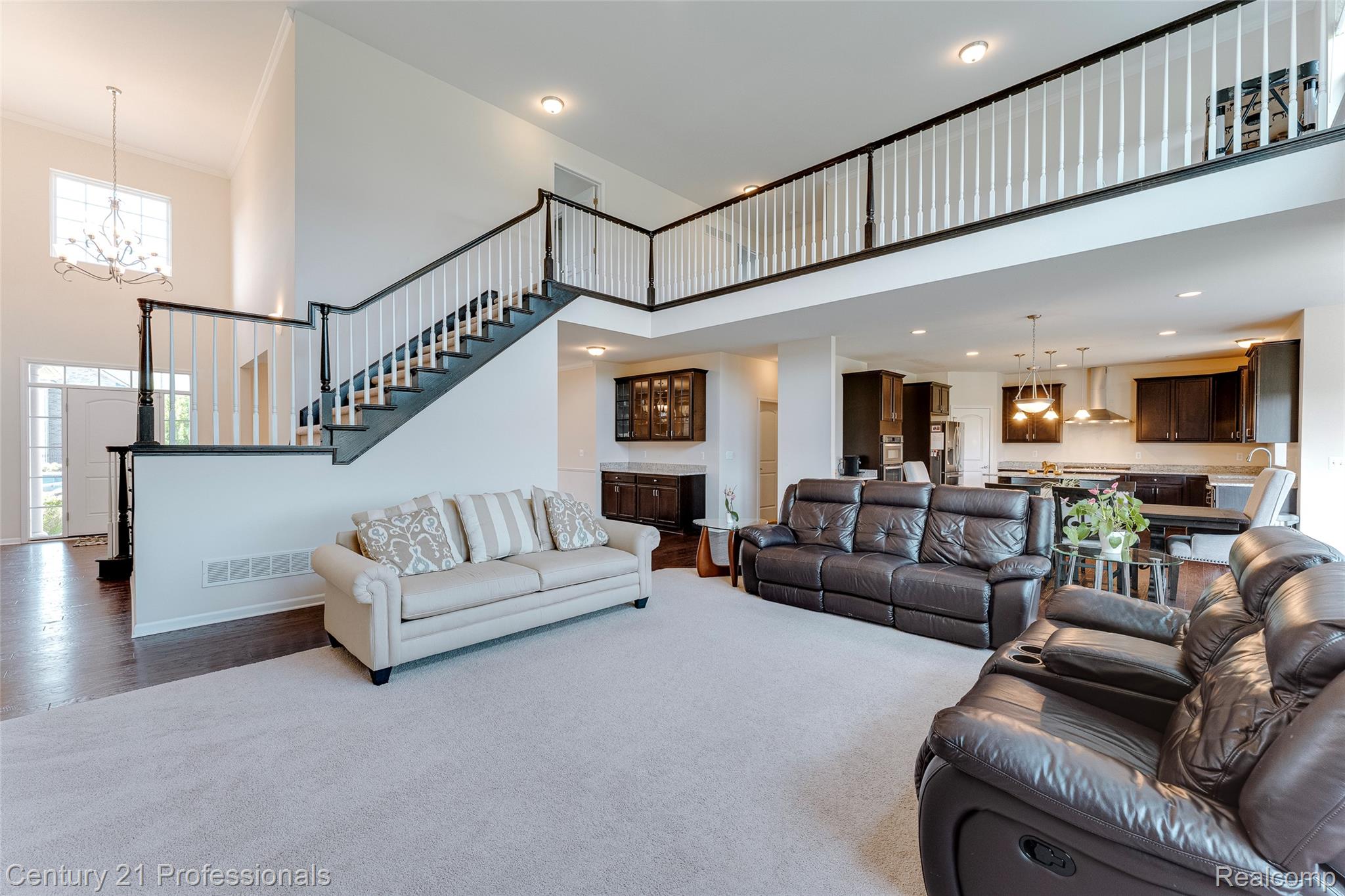Canton, Michigan, 48187, United States, 5 Bedrooms Bedrooms, ,6 BathroomsBathrooms,Residential,For Sale,1908049