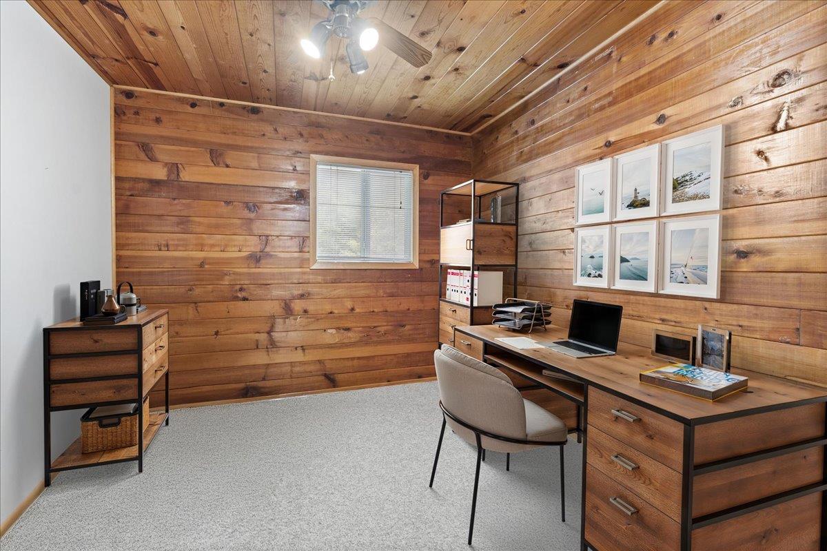 Grass Valley, California, 95945, United States, 3 Bedrooms Bedrooms, ,2 BathroomsBathrooms,Residential,For Sale,1974431