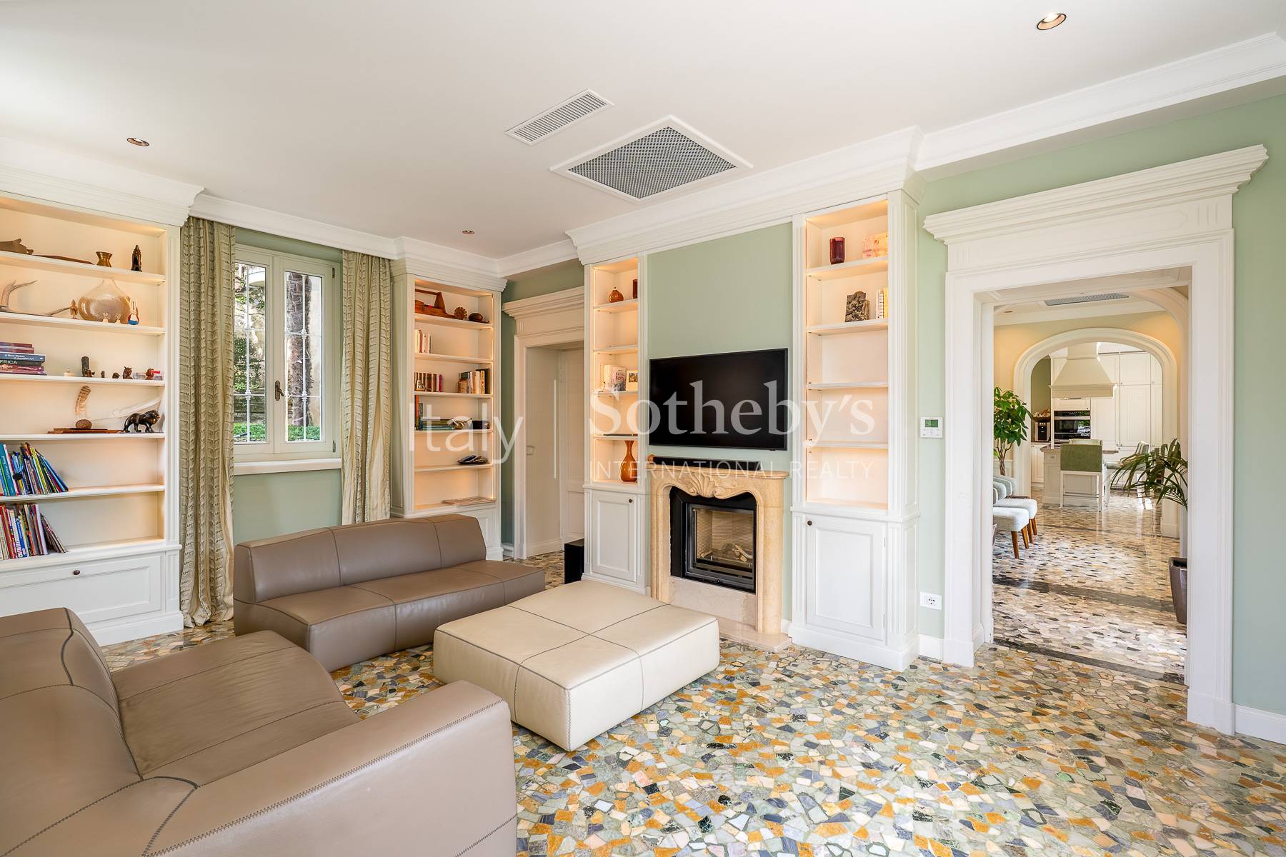  Prestigious villa facing Lake Como - 物件實景
