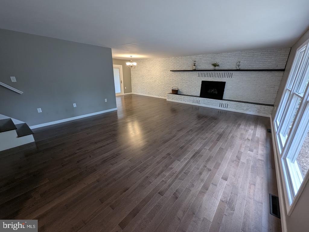 Chatsworth, New Jersey, 08019, United States, 4 Bedrooms Bedrooms, ,3 BathroomsBathrooms,Residential,For Sale,1872755