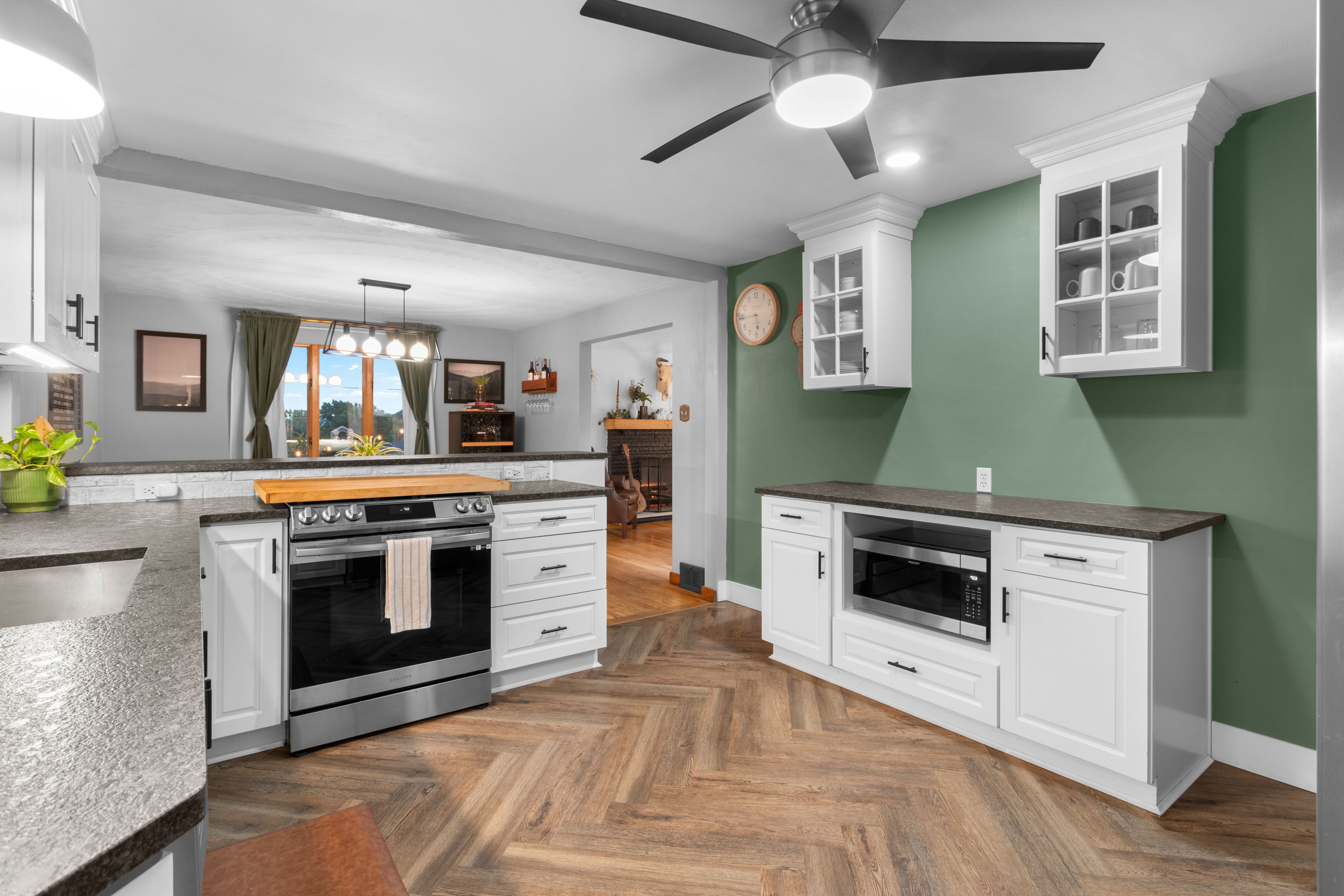  1260 Laurel Hill Drive, West Homestead, PA 15120 - 物件實景