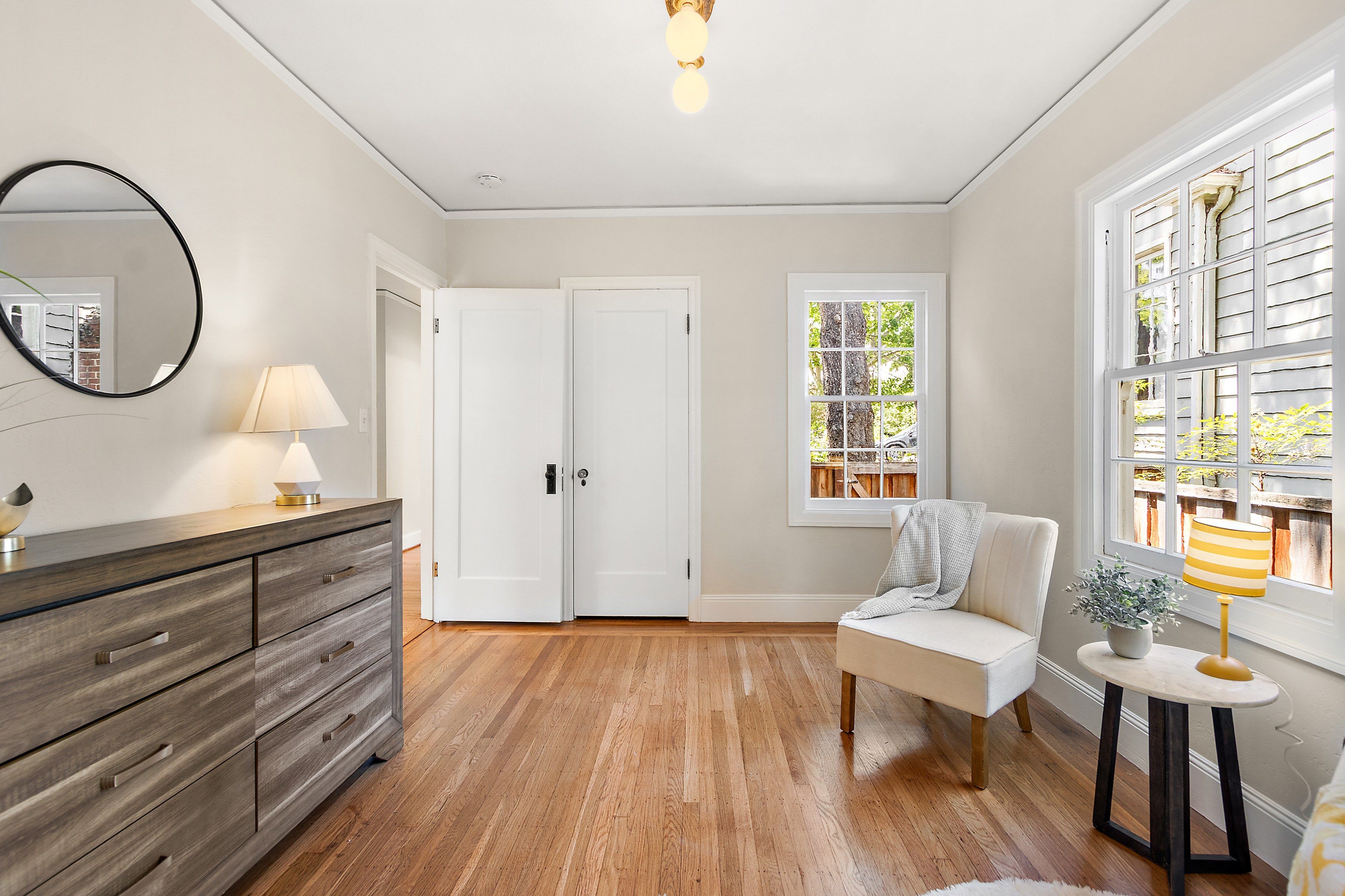  Crocker Highlands Classic with Modern Touches and Backyard Retreat - 物件實景
