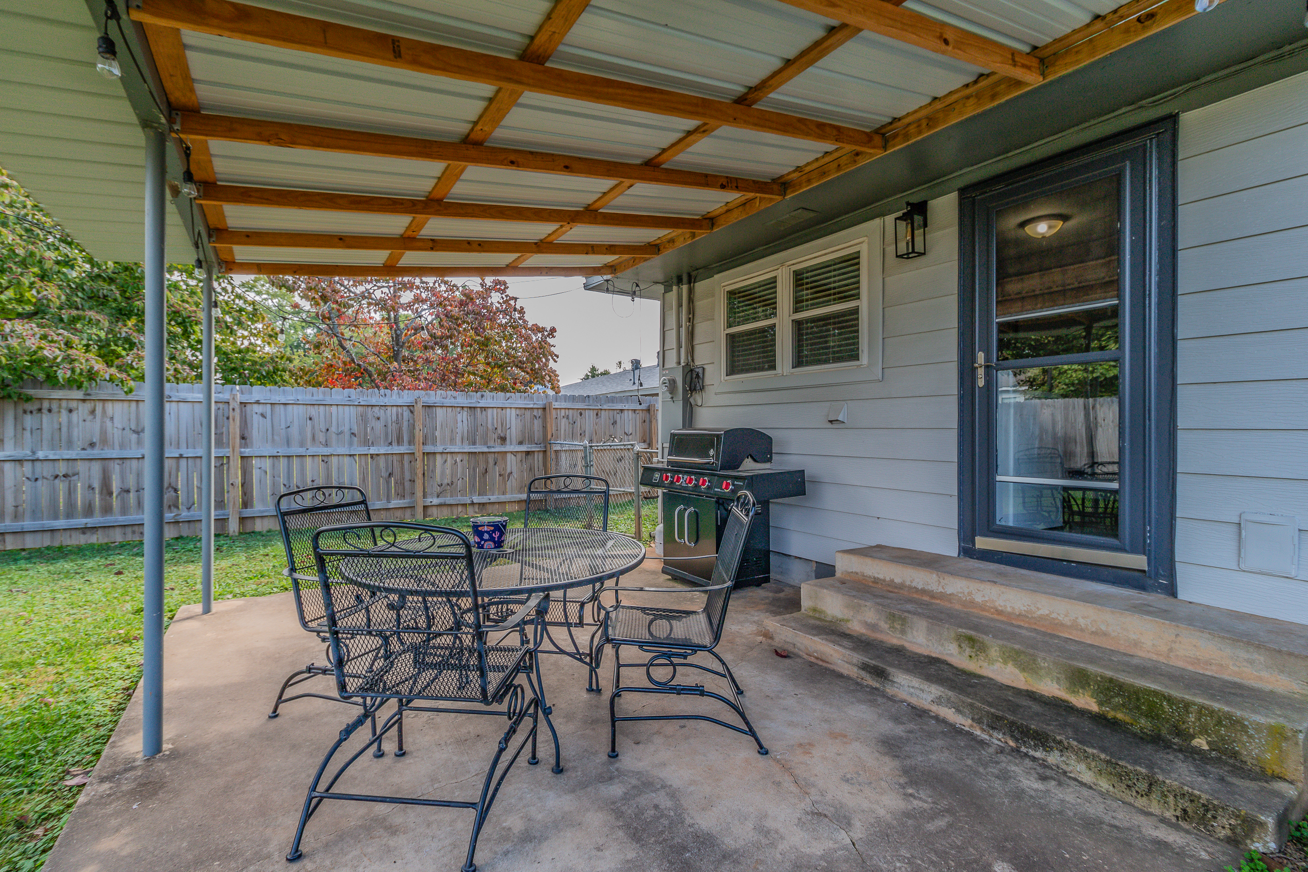  808 NW 8th Street, Bentonville, AR 72712 - 物件實景