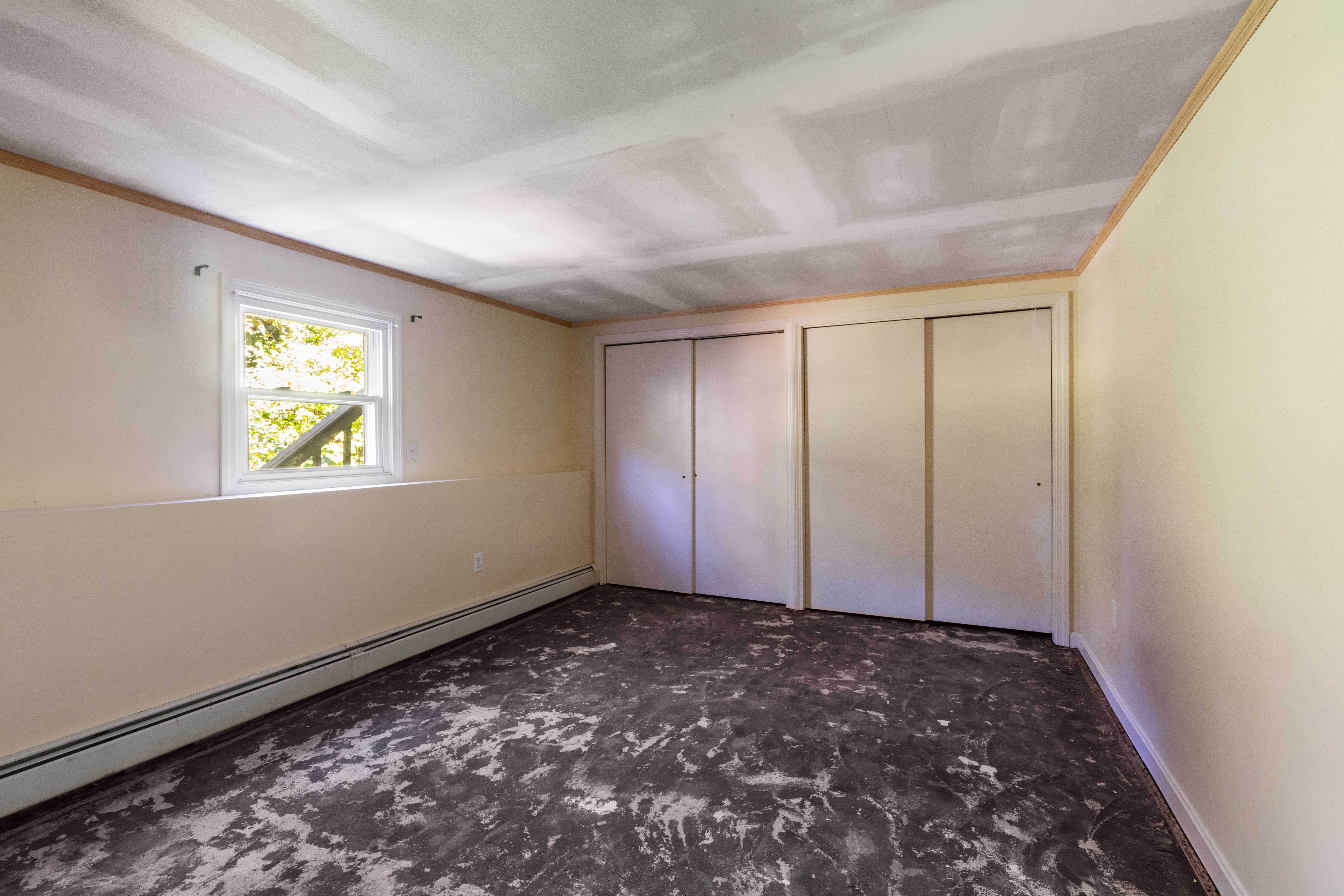 Portsmouth, Rhode Island, 02871, United States, 4 Bedrooms Bedrooms, ,3 BathroomsBathrooms,Residential,For Sale,1973967