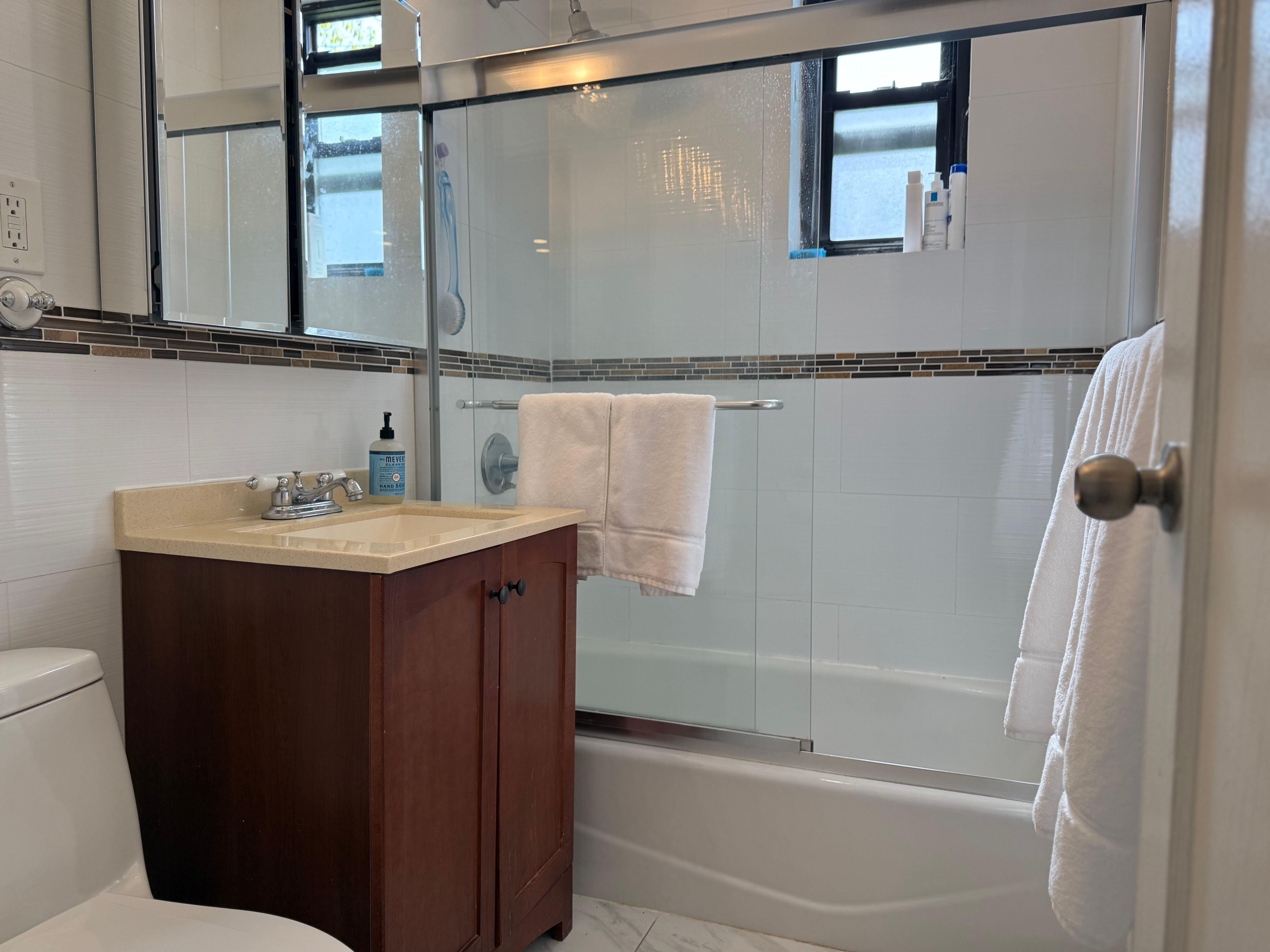  37-16 191st Street, Flushing, NY, 11358 - 物件實景