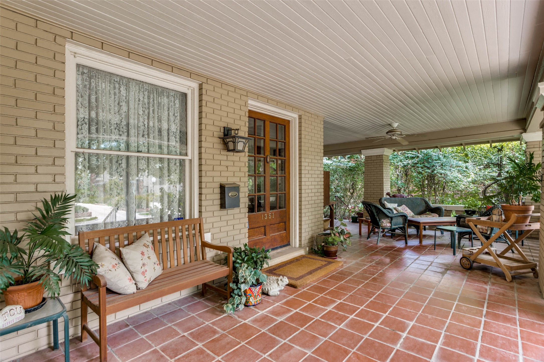 Fort Worth, Texas, 76110, United States, 4 Bedrooms Bedrooms, ,3 BathroomsBathrooms,Residential,For Sale,1940133