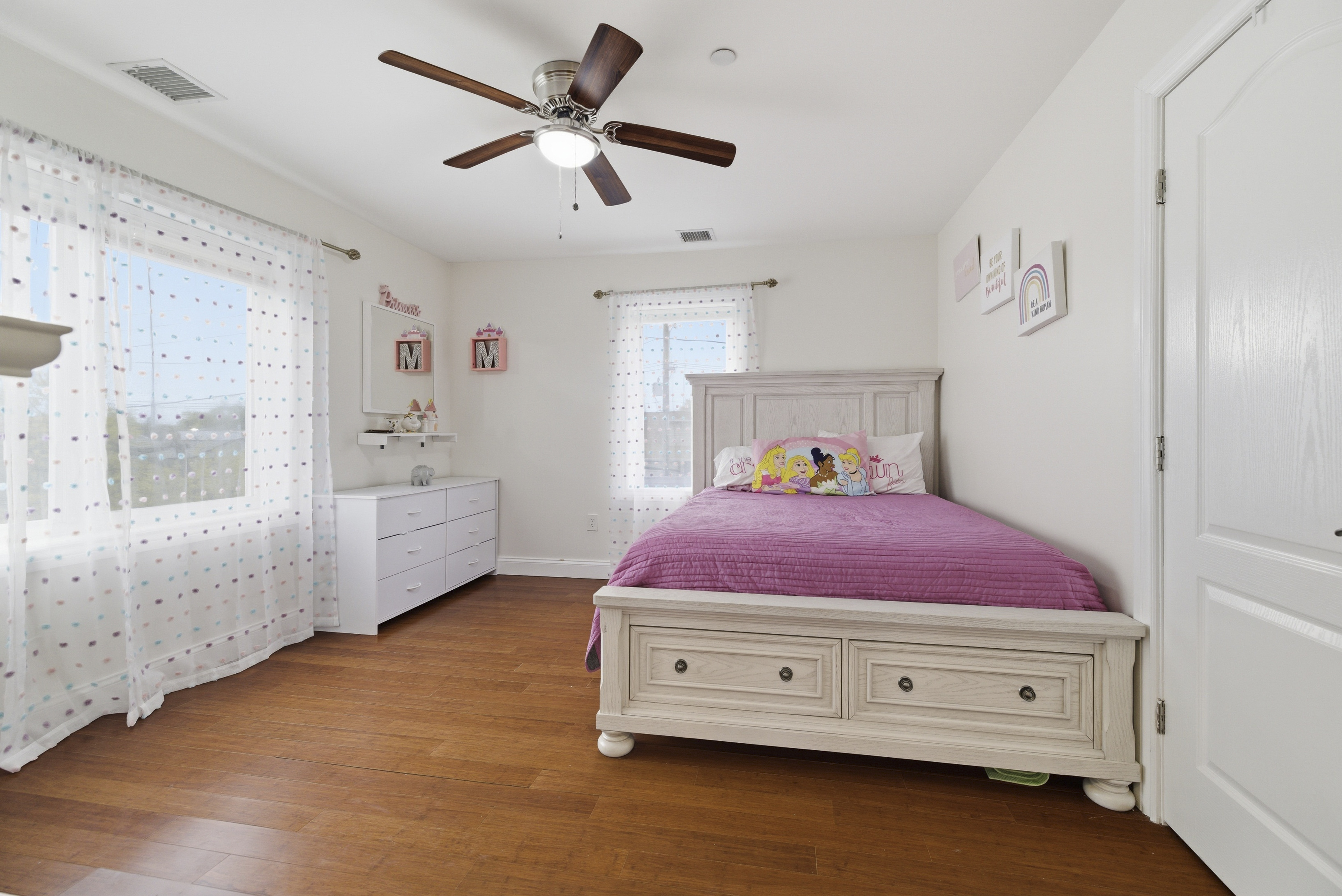  615 Pearl Street, Oceanside, NY, 11572 - 物件實景