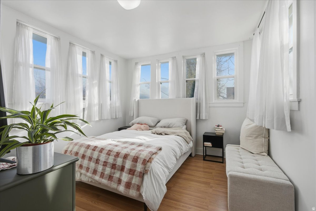 Salt Lake City, Utah, 84103, United States, 5 Bedrooms Bedrooms, ,Residential,For Sale,2003119