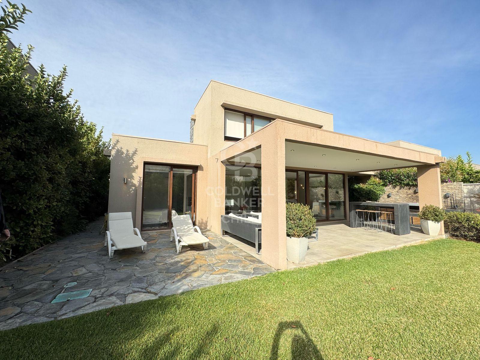 Colina, Chile, 3 Bedrooms Bedrooms, ,4 BathroomsBathrooms,Residential,For Sale,1759247