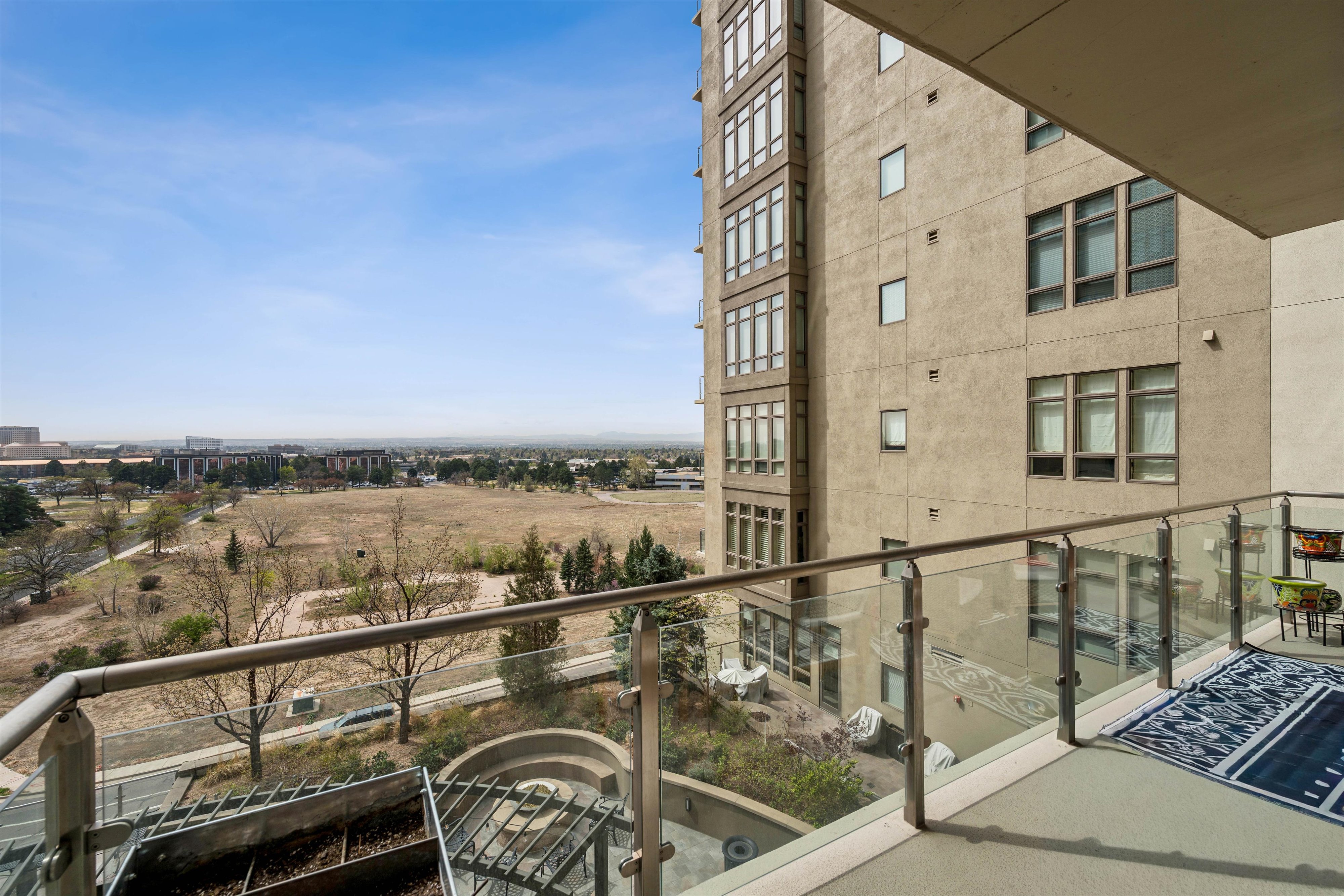  Experience Elevated Living in this Stunning Luxury Residence at The Landmark - 物件實景