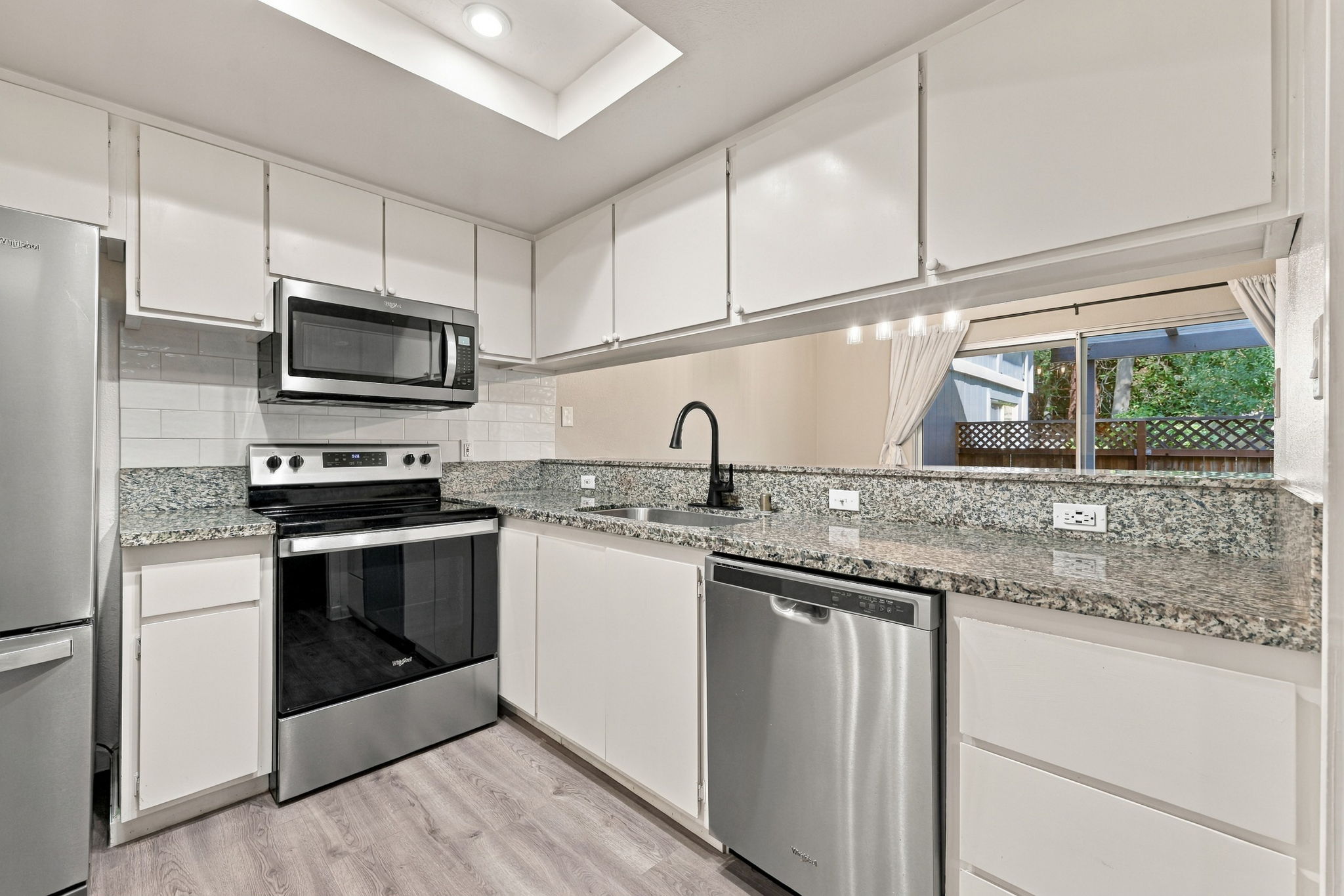  6357 Seastone Way, Sacramento, CA 95831 - 物件實景