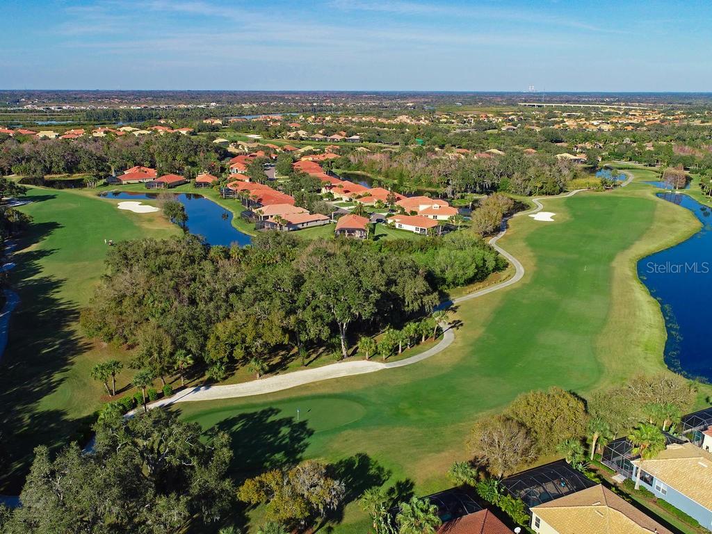 Bradenton, Florida, 34212, United States, 4 Bedrooms Bedrooms, ,3 BathroomsBathrooms,Residential,For Sale,1848553